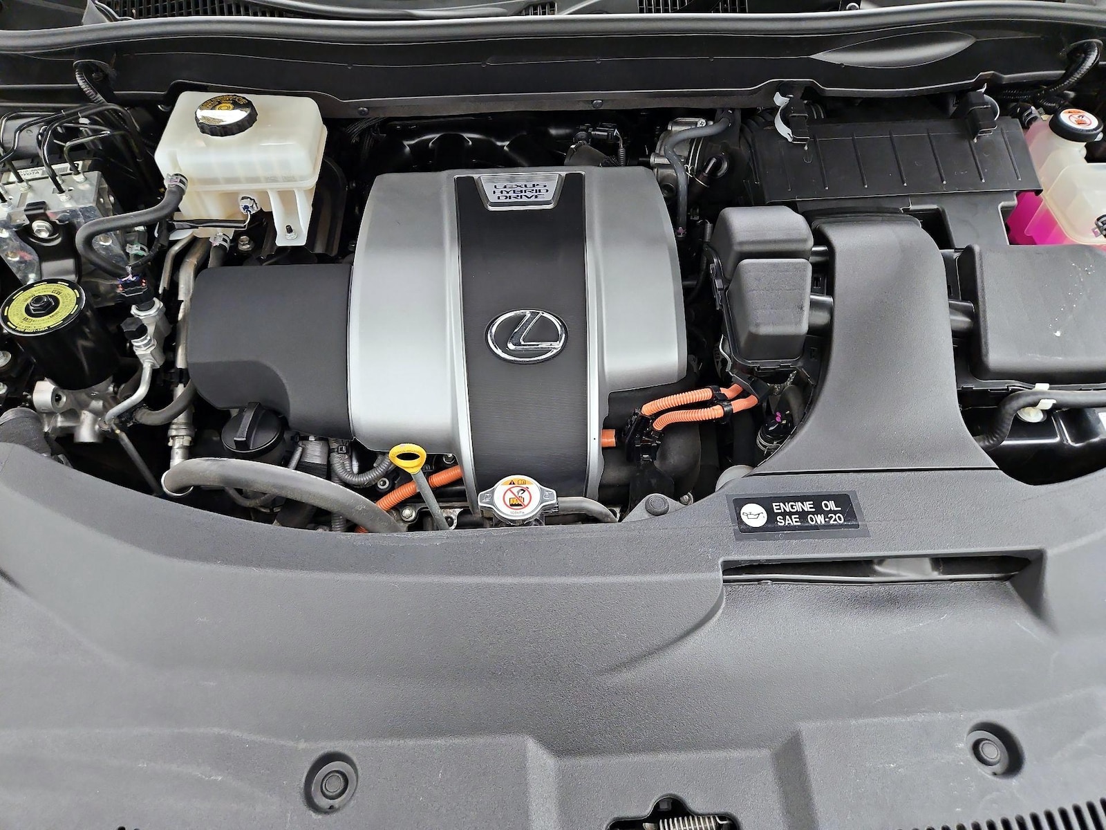2020 Lexus RX Hybrid 450h - Photo 24