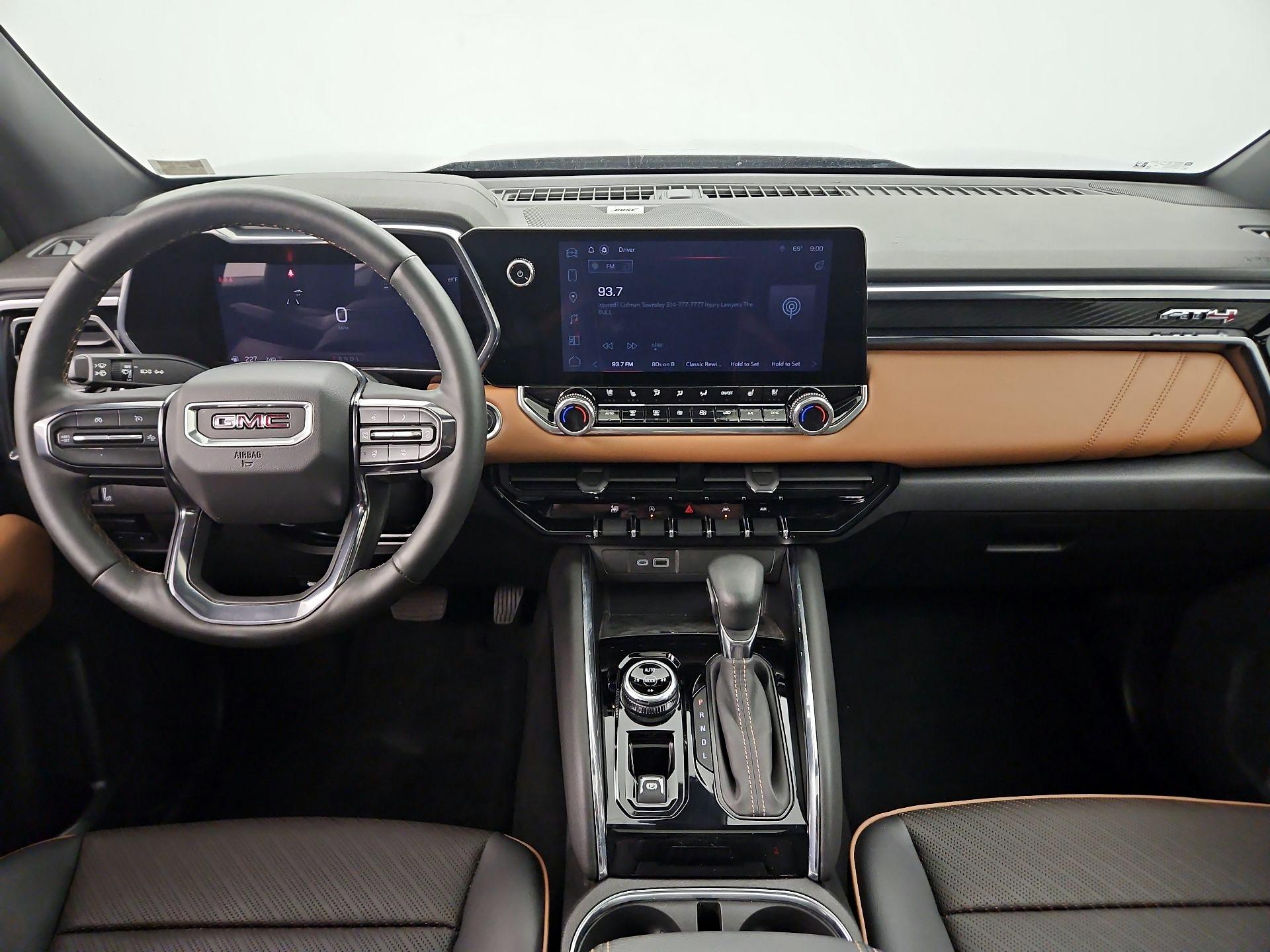 Thumbnail: 2024 GMC Canyon - 9