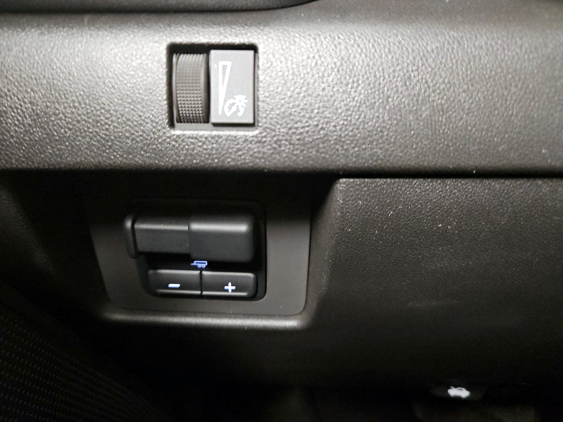 Thumbnail: 2024 GMC Canyon - 13