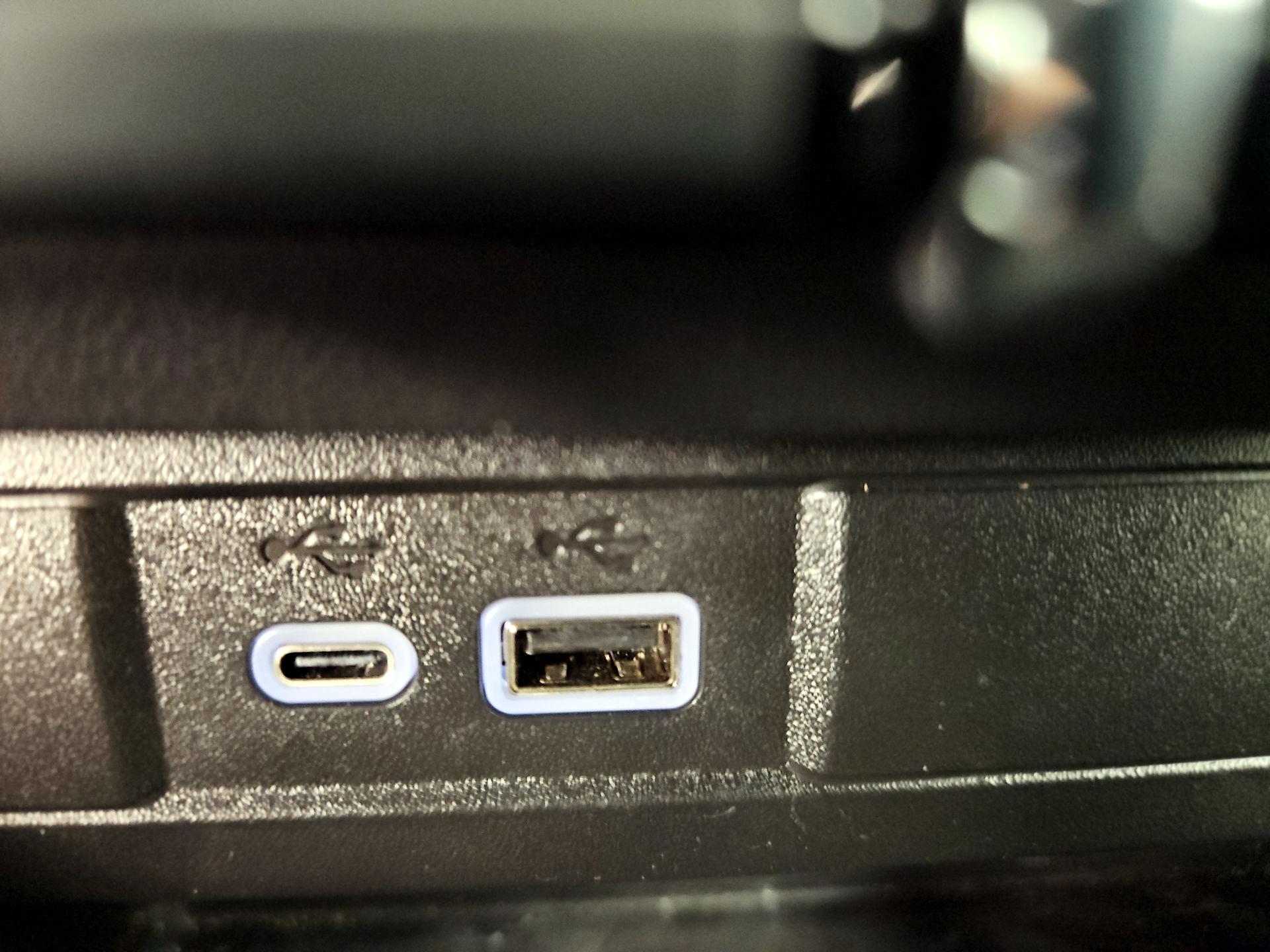 Thumbnail: 2024 GMC Canyon - 18