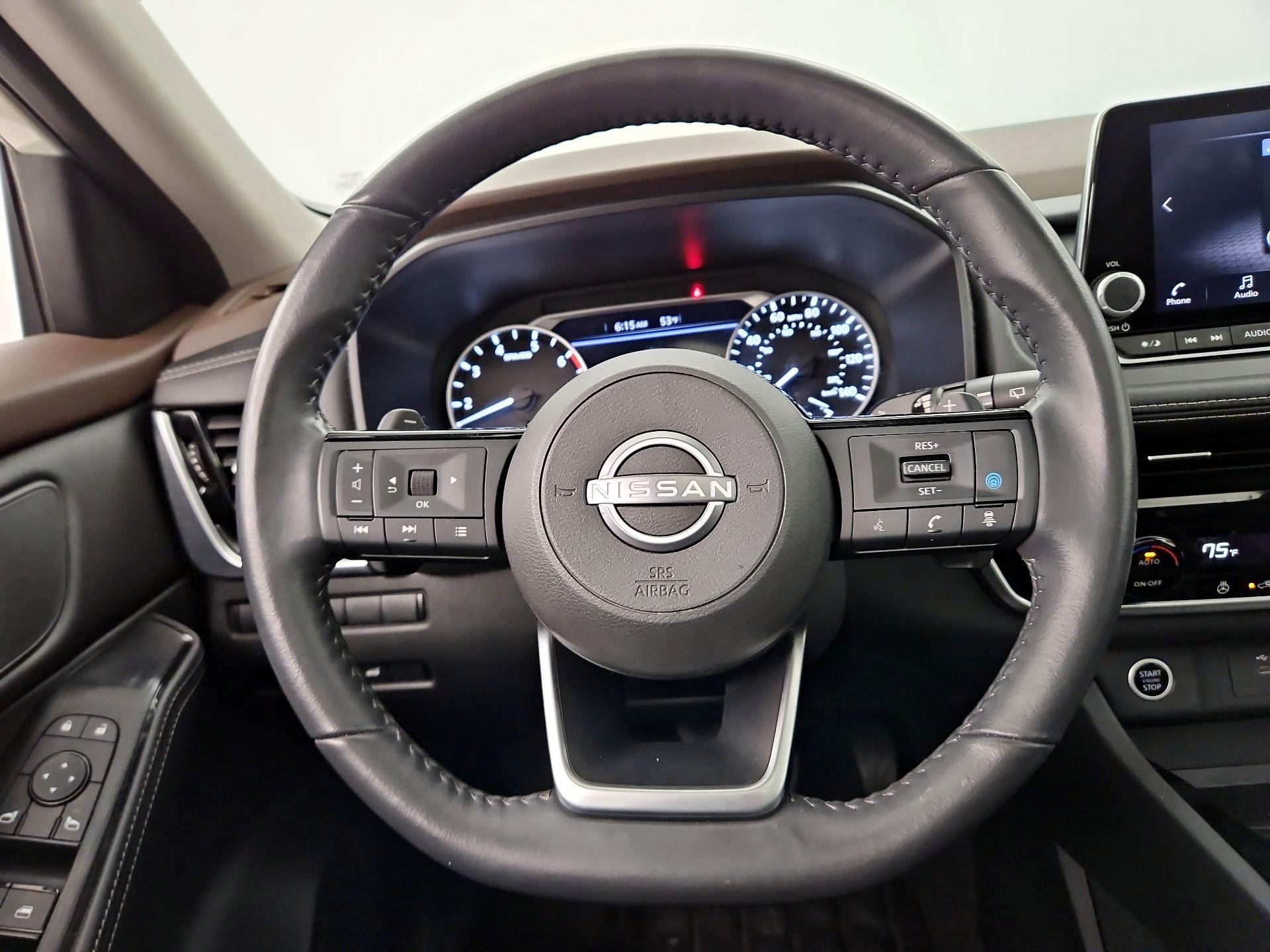 Thumbnail: 2023 Nissan Rogue - 10