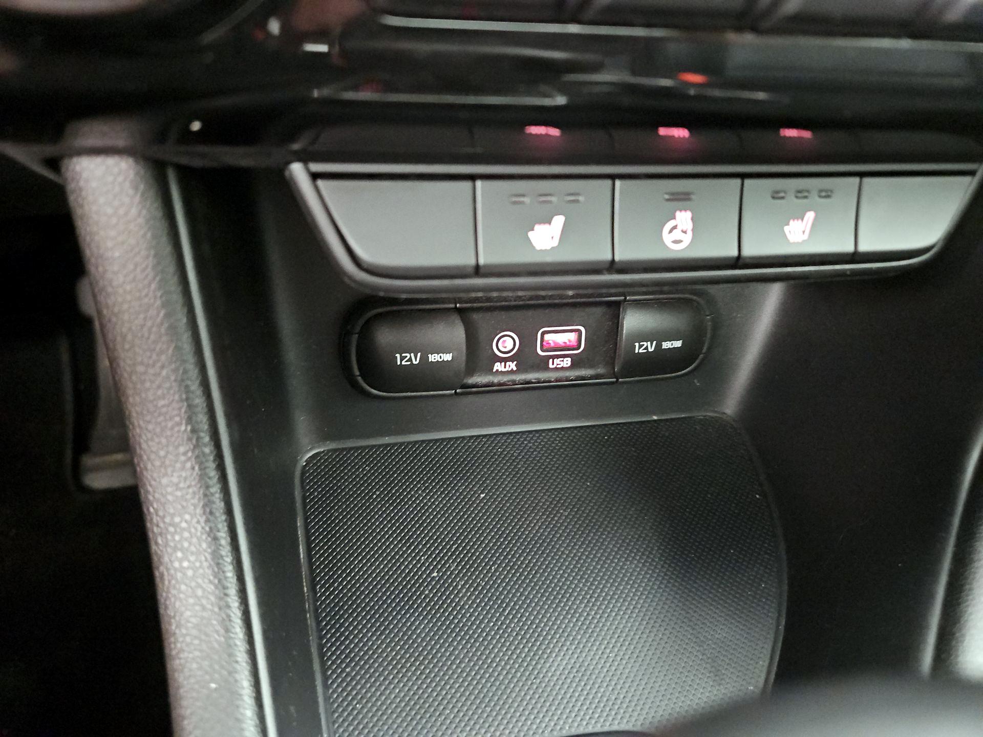 Thumbnail: 2018 Kia Sportage - 18