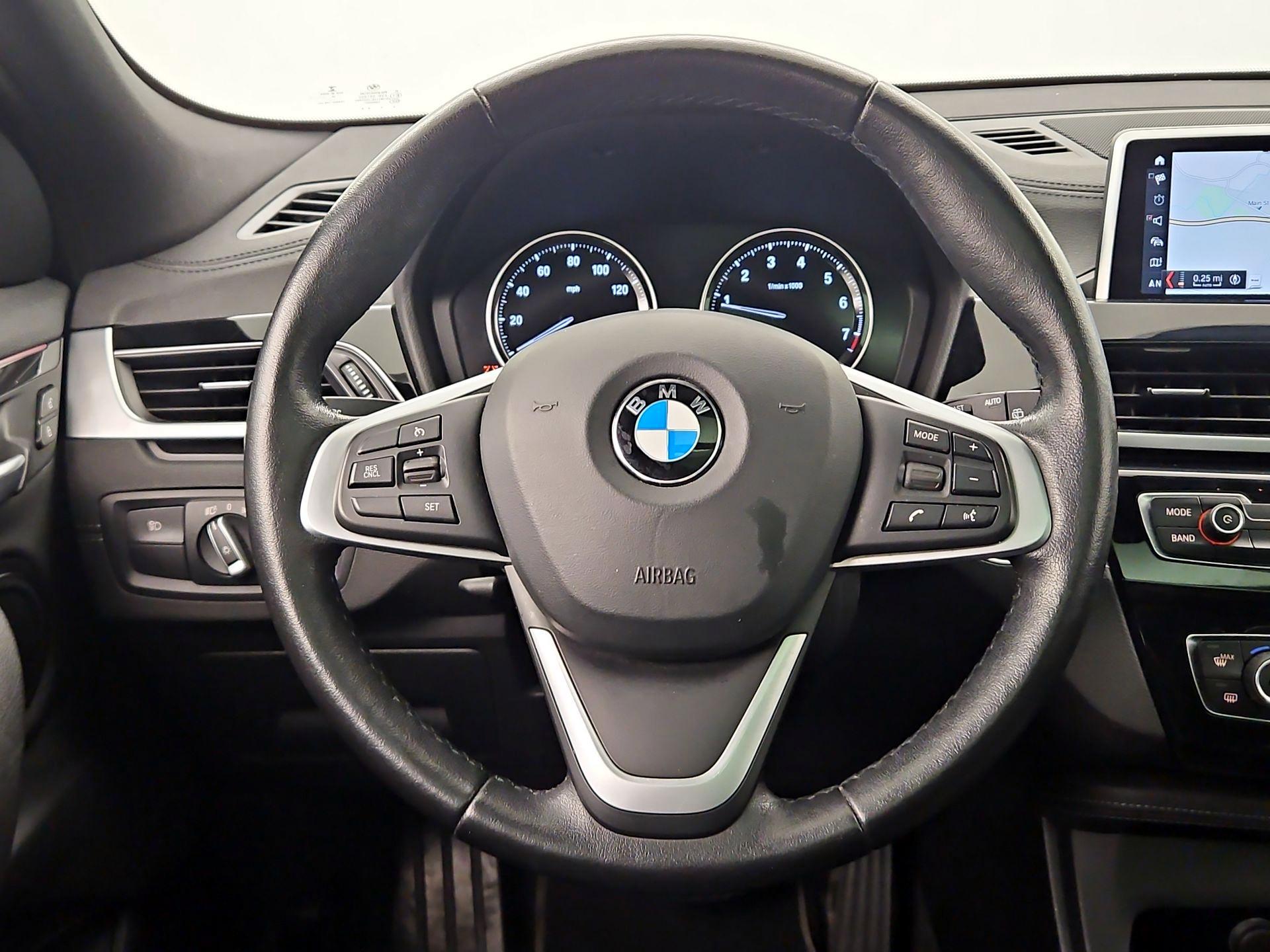 Thumbnail: 2021 BMW X2 - 10