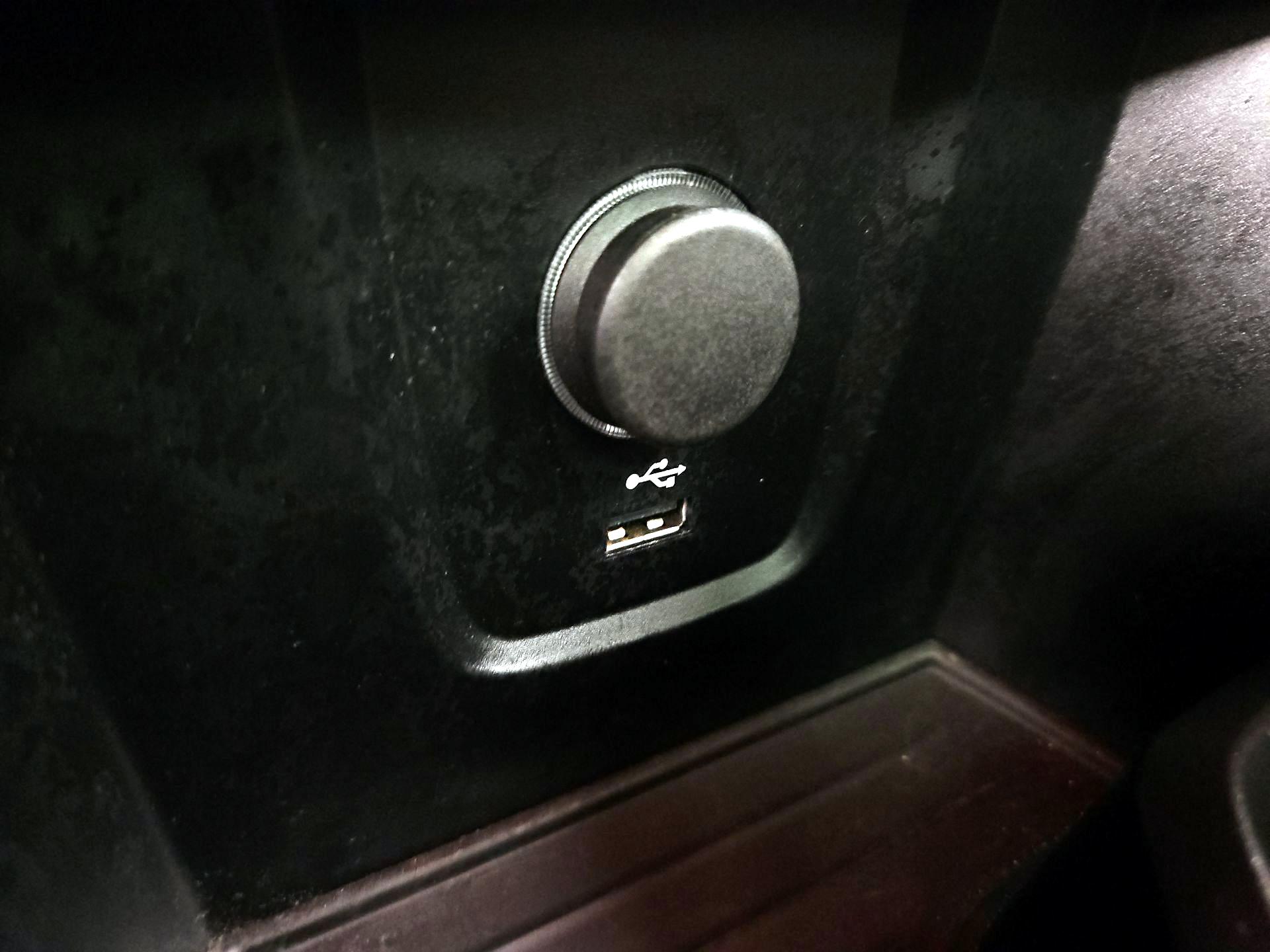 Thumbnail: 2021 BMW X2 - 19