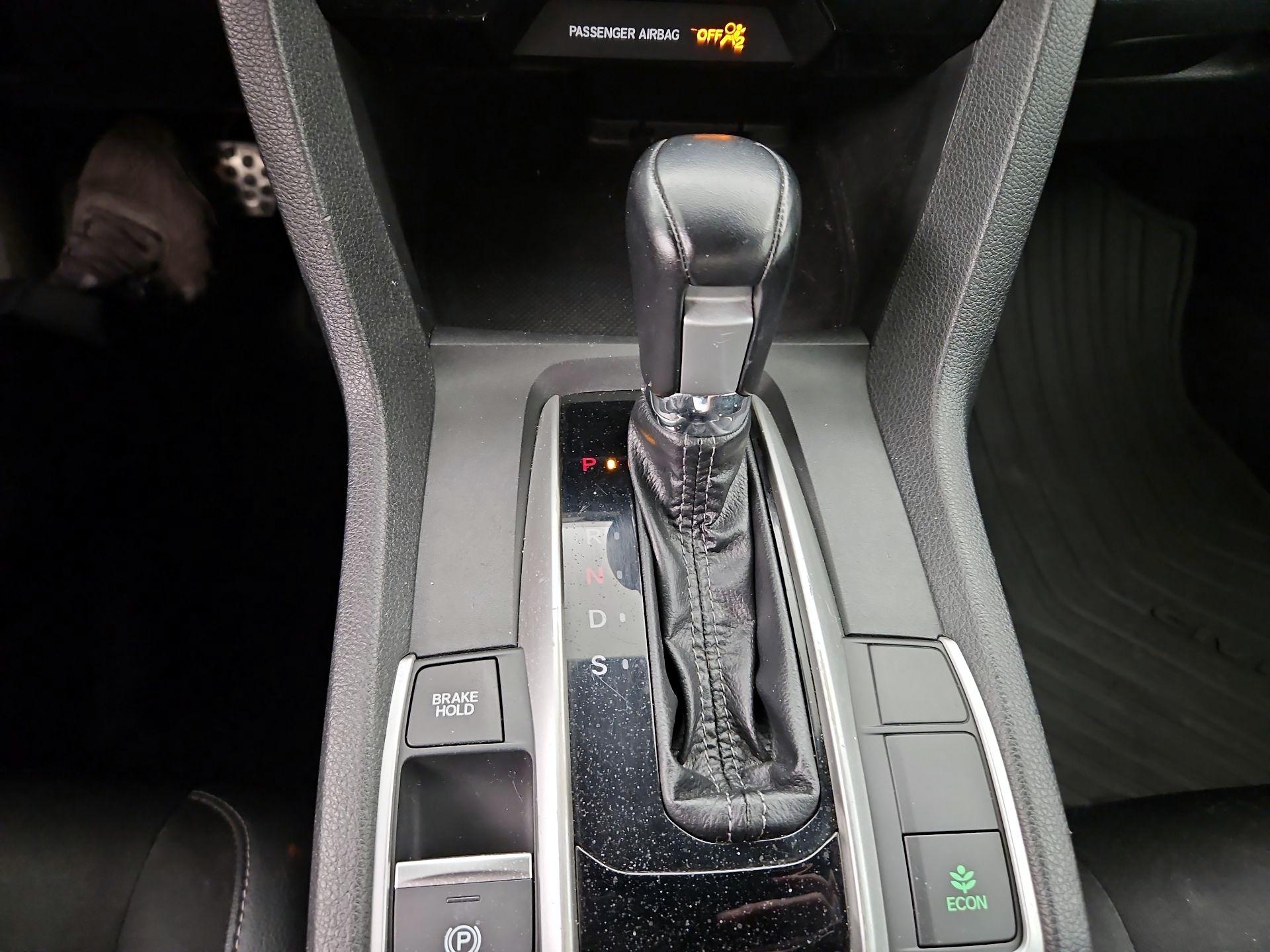 Thumbnail: 2019 Honda Civic - 17