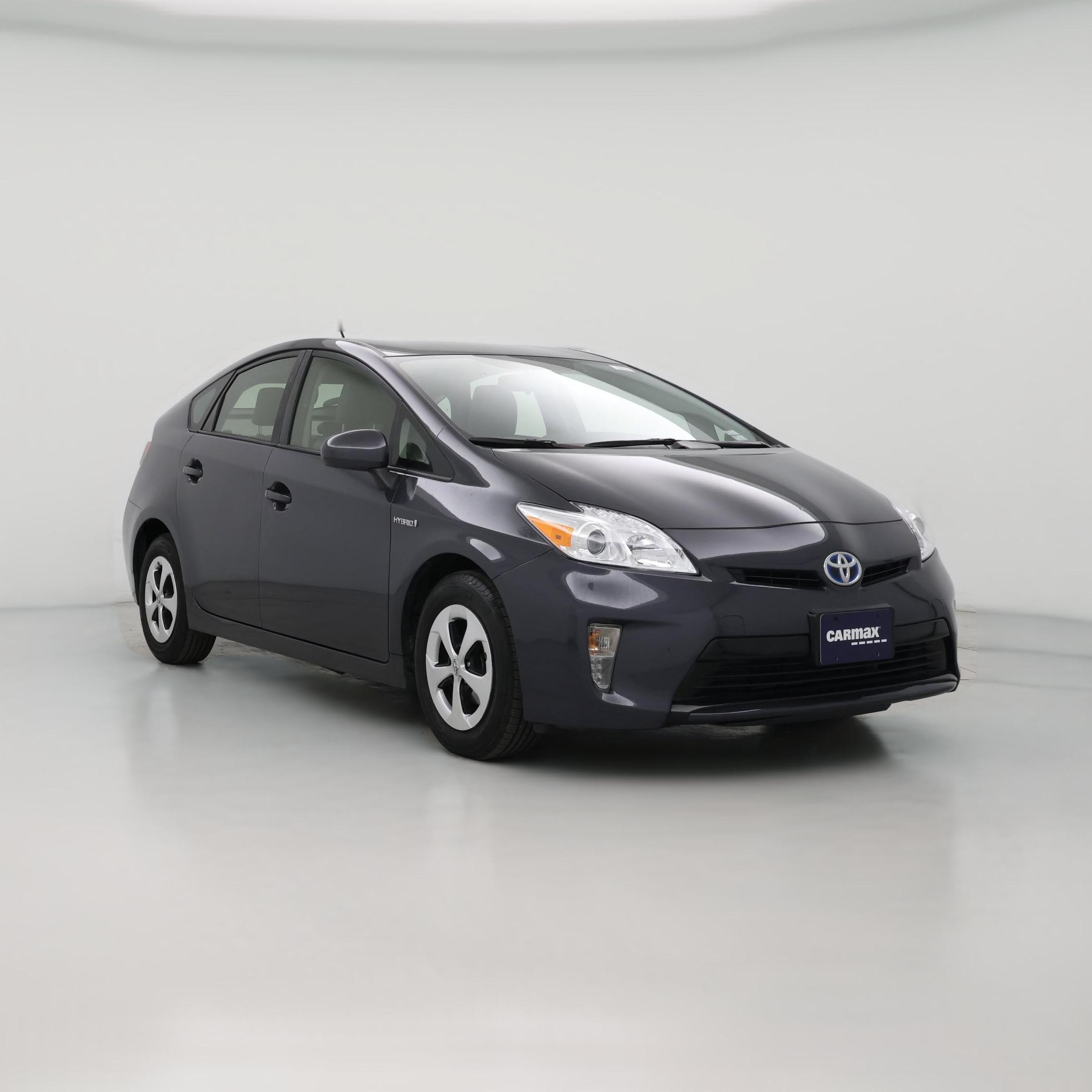 Thumbnail: 2015 Toyota Prius - 1