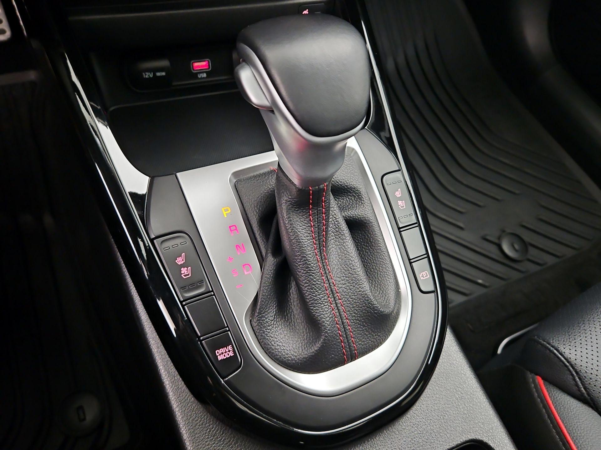 Thumbnail: 2023 Kia Forte - 18