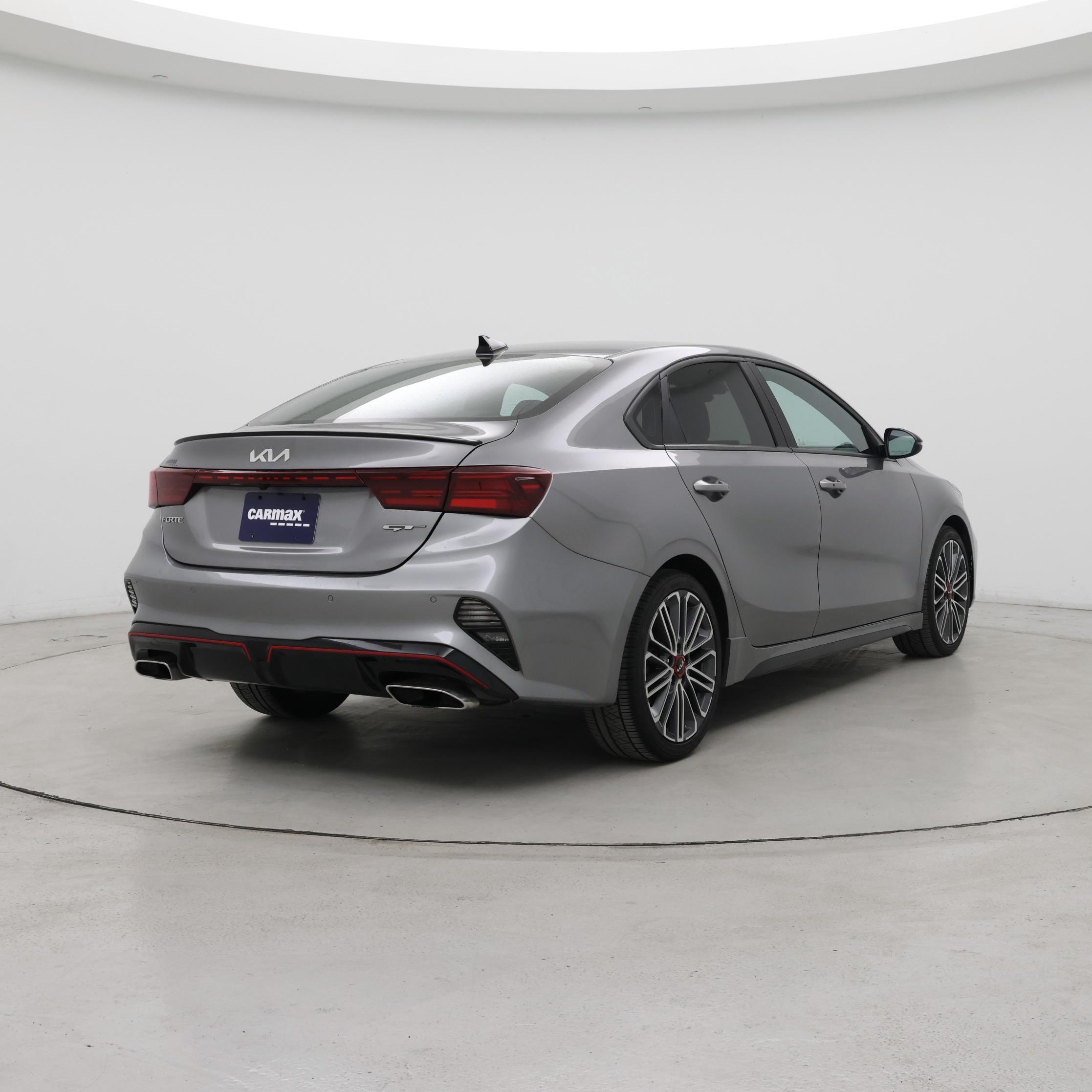 Thumbnail: 2023 Kia Forte - 8