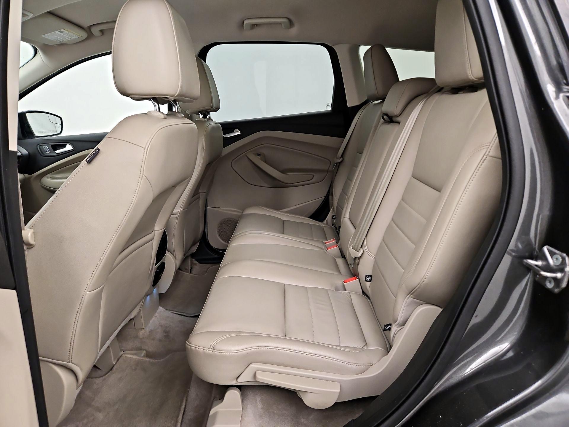 Thumbnail: 2015 Ford Escape - 19