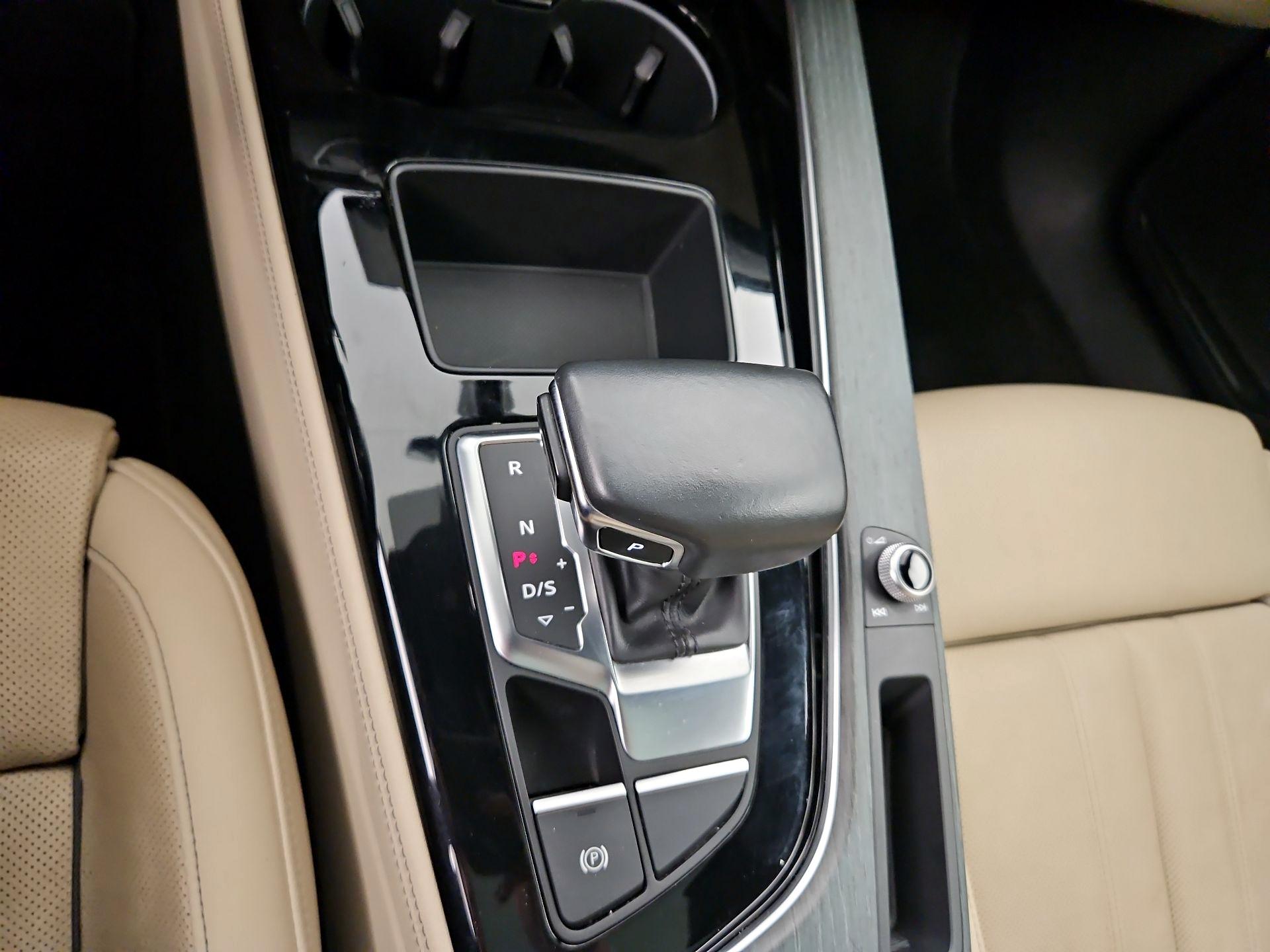 Thumbnail: 2021 Audi A4 - 18