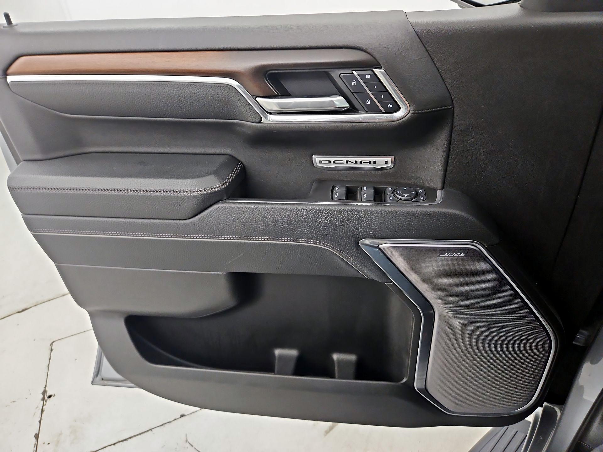 Thumbnail: 2025 GMC Sierra 1500 - 12