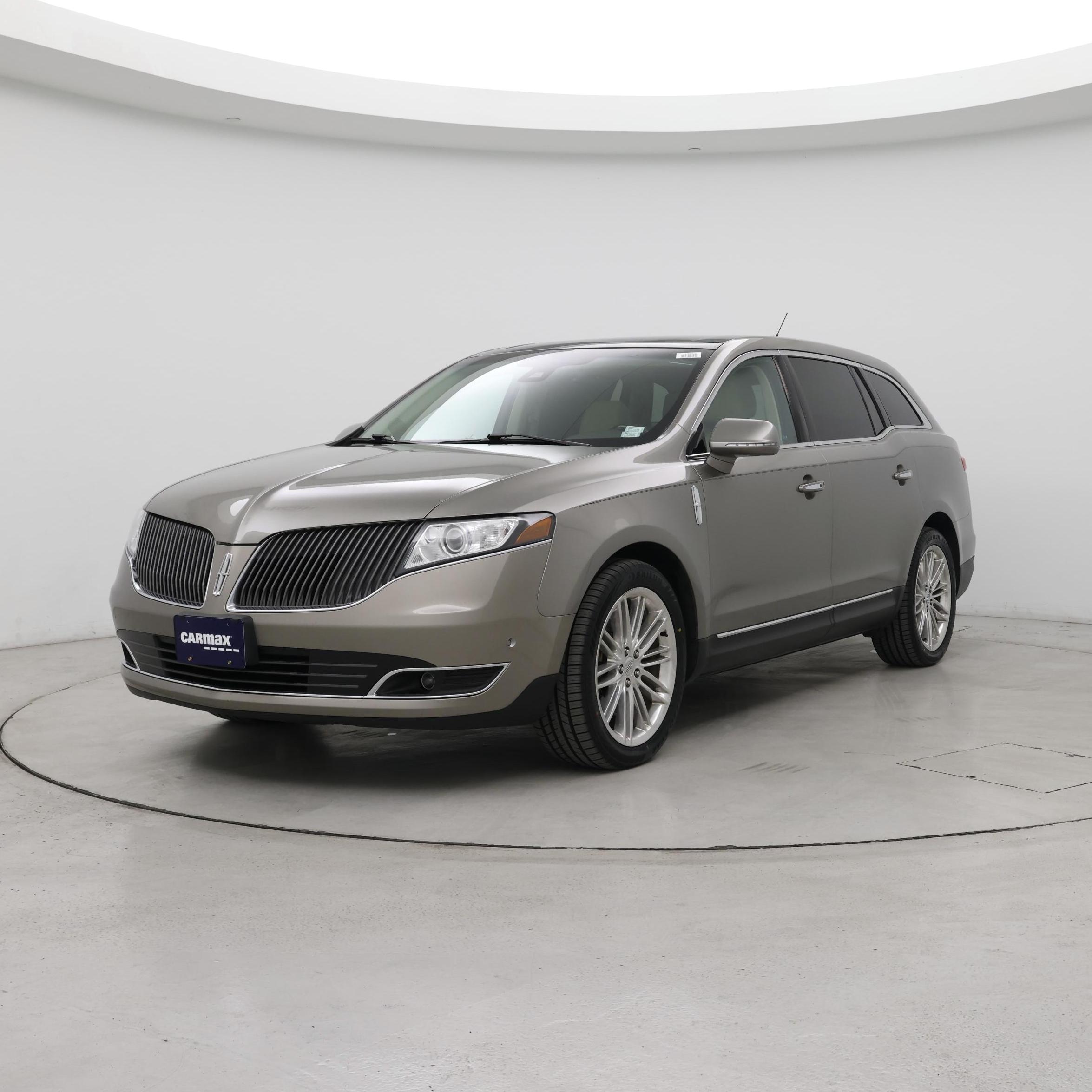 Thumbnail: 2016 Lincoln MKT - 4