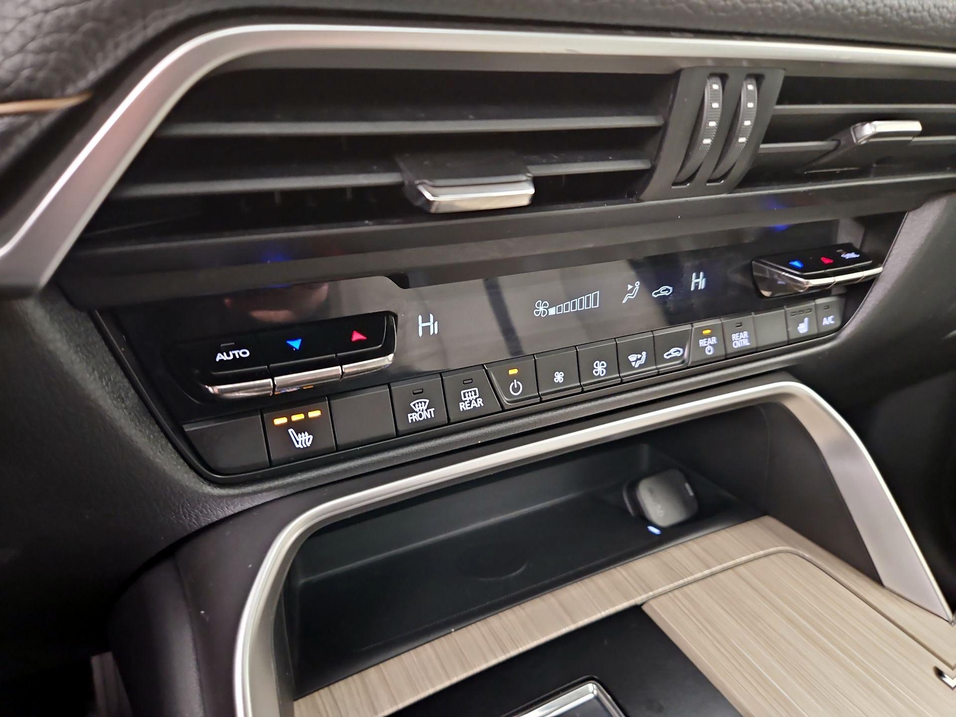 Thumbnail: 2024 Mazda CX-90 - 16