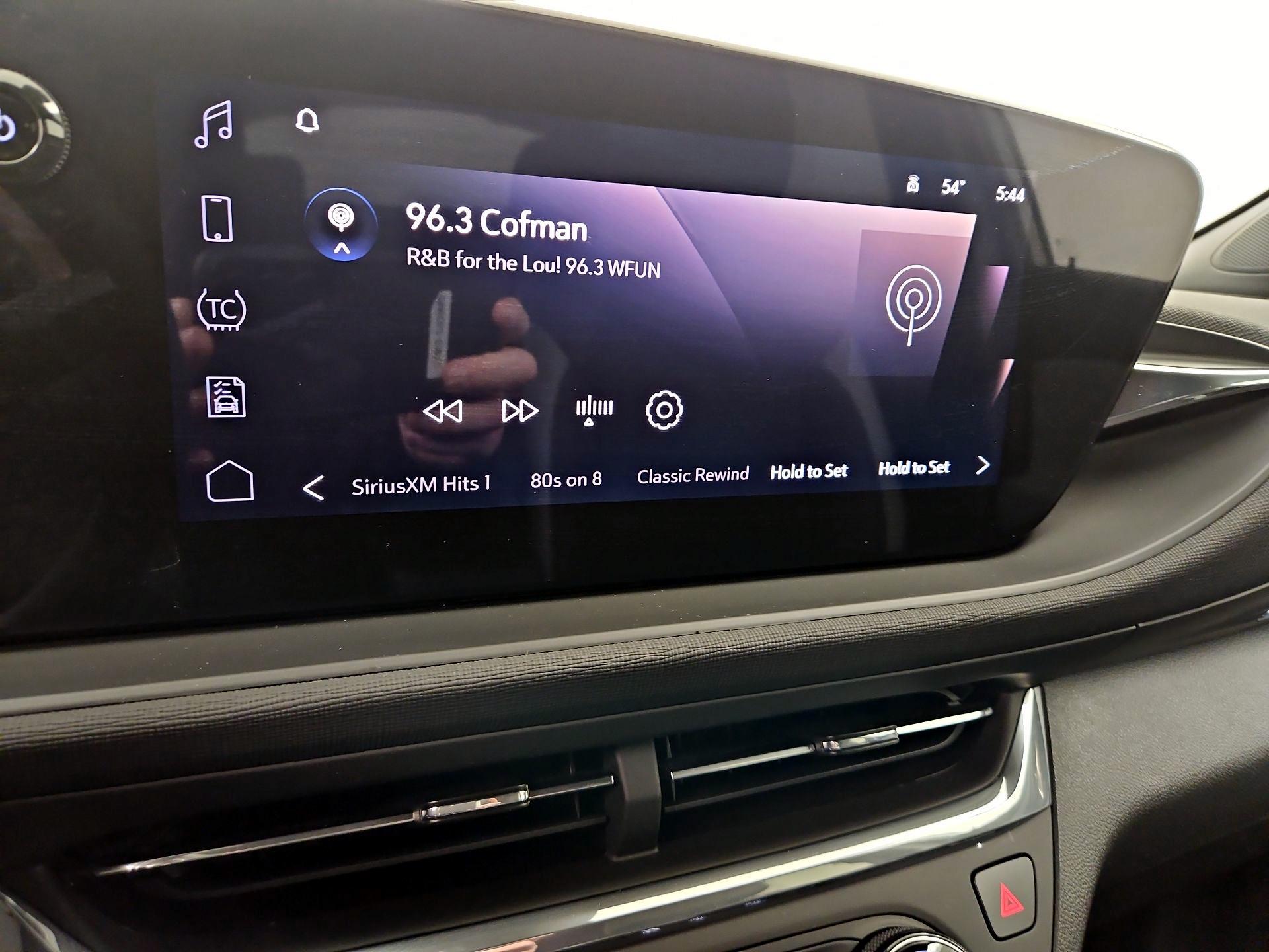 Thumbnail: 2024 Buick Envista - 15