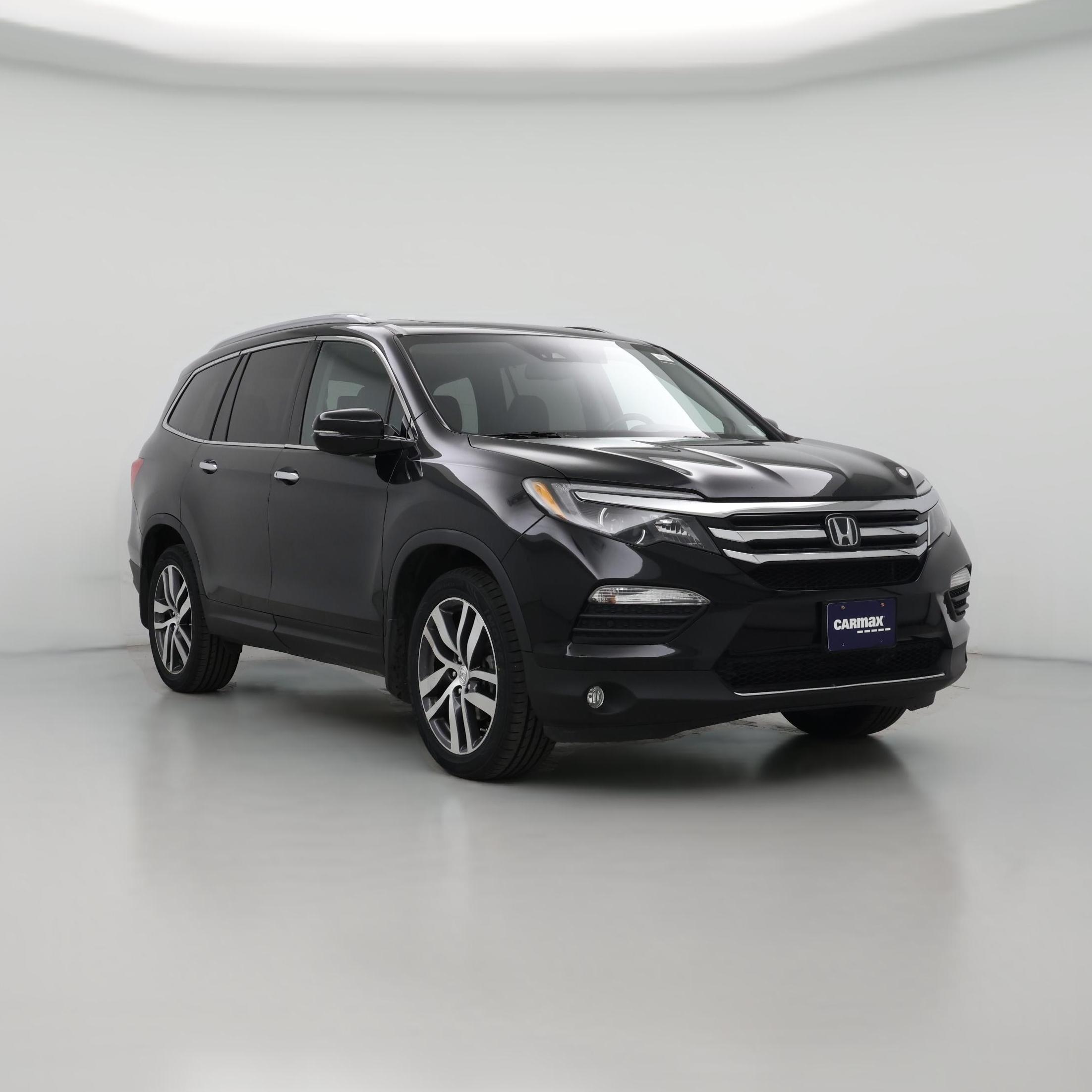 Thumbnail: 2017 Honda Pilot - 1