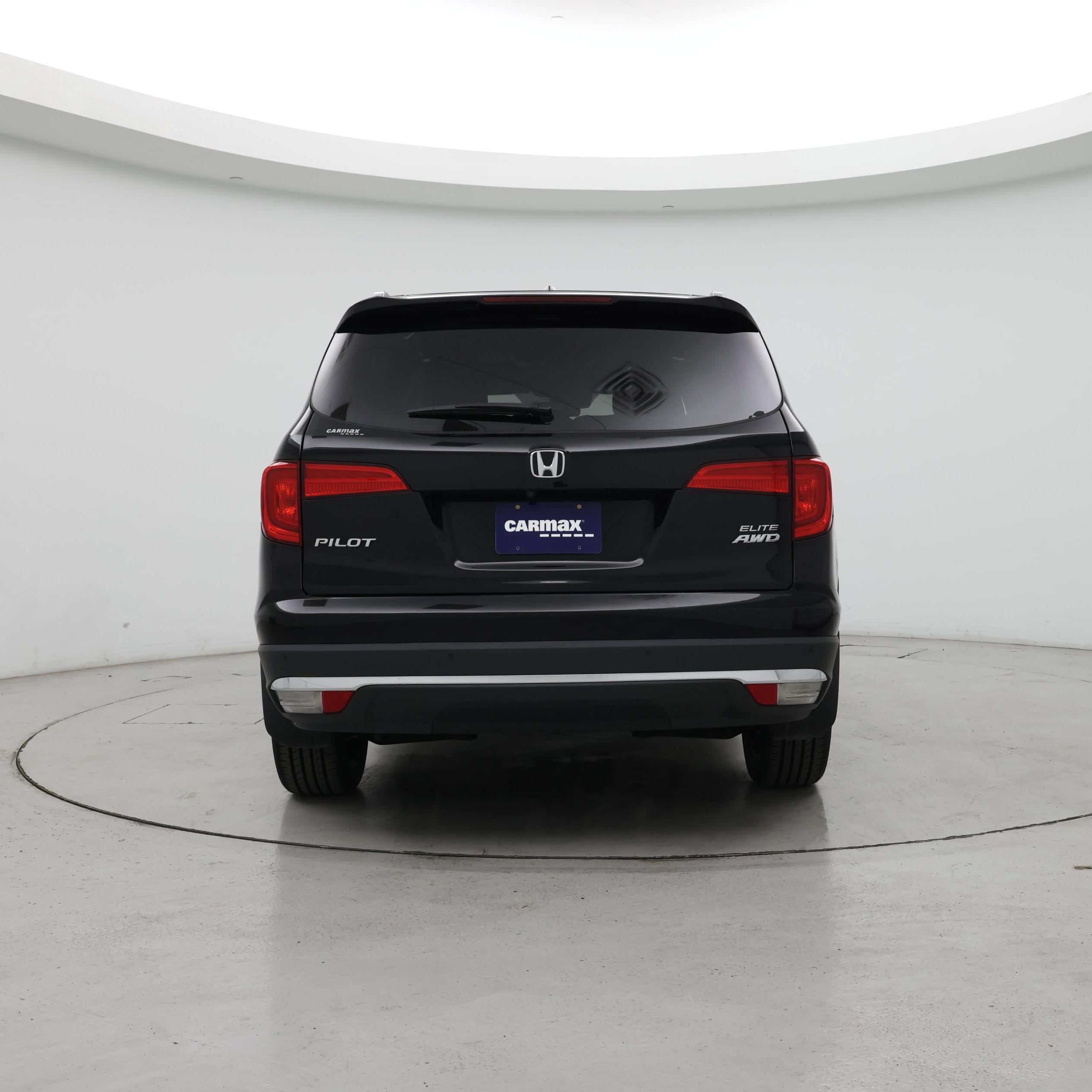 Thumbnail: 2017 Honda Pilot - 6