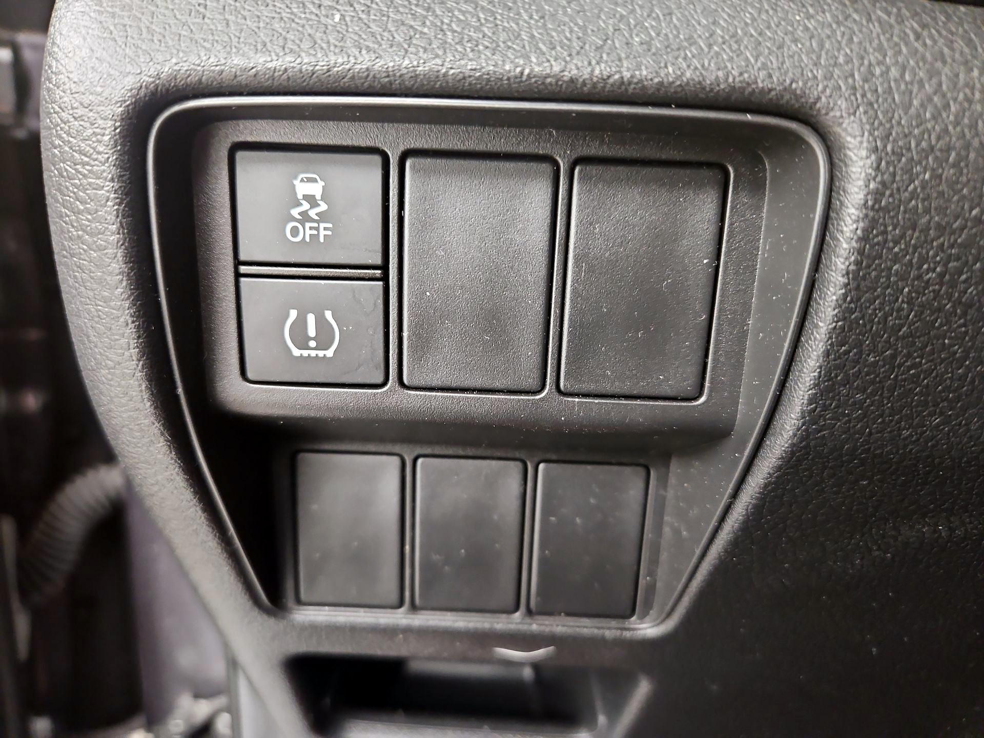 Thumbnail: 2018 Honda CR-V - 13