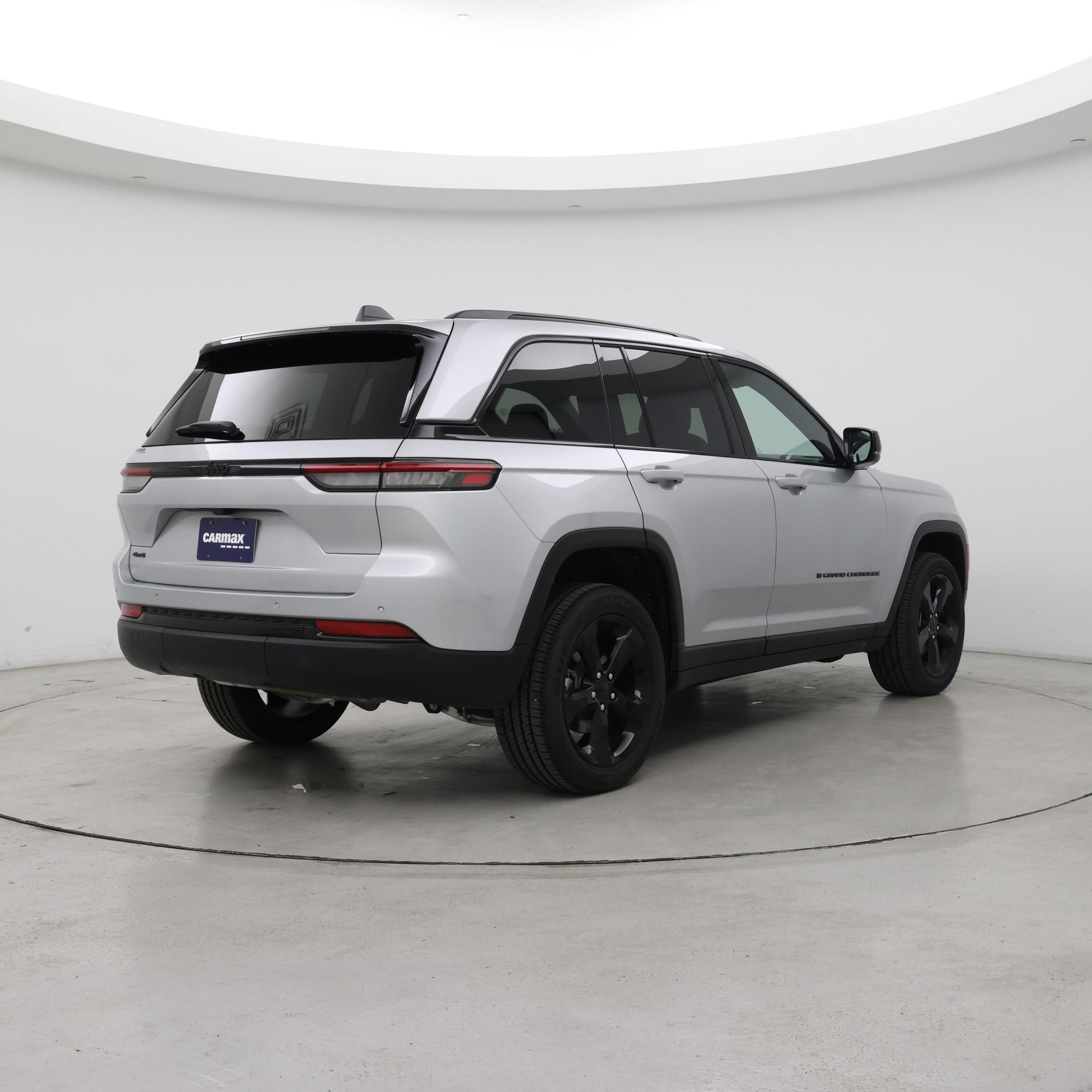 Thumbnail: 2025 Jeep Grand Cherokee - 8