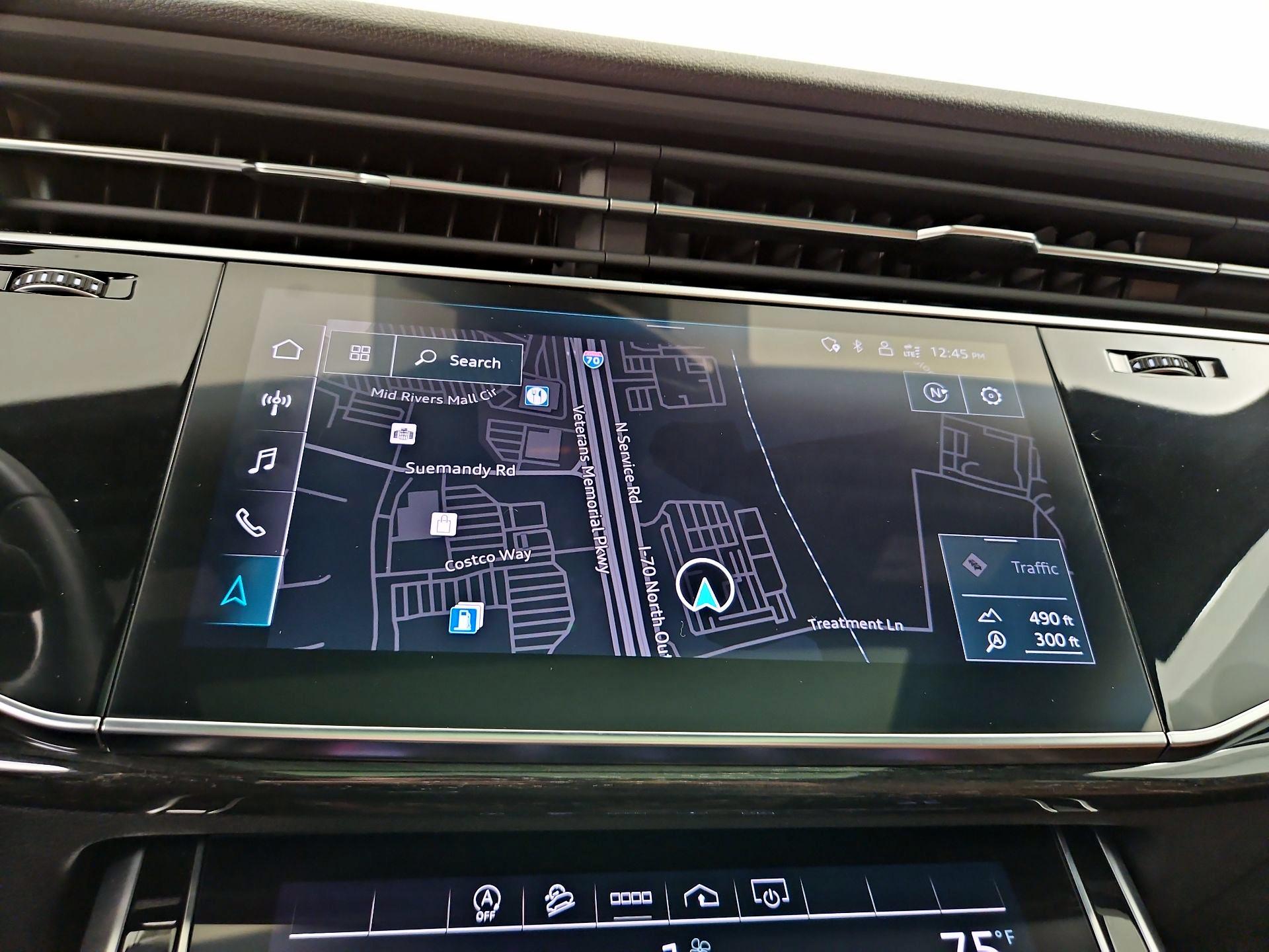 Thumbnail: 2021 Audi Q7 - 14