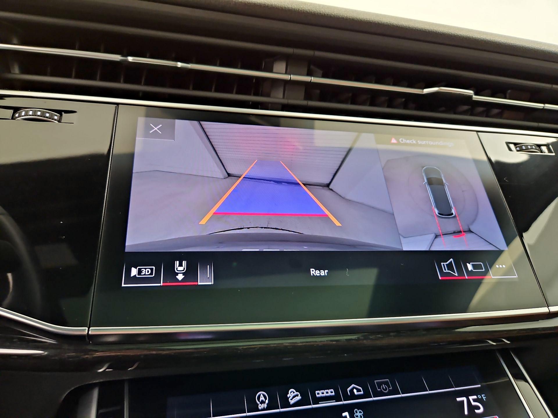 Thumbnail: 2021 Audi Q7 - 15