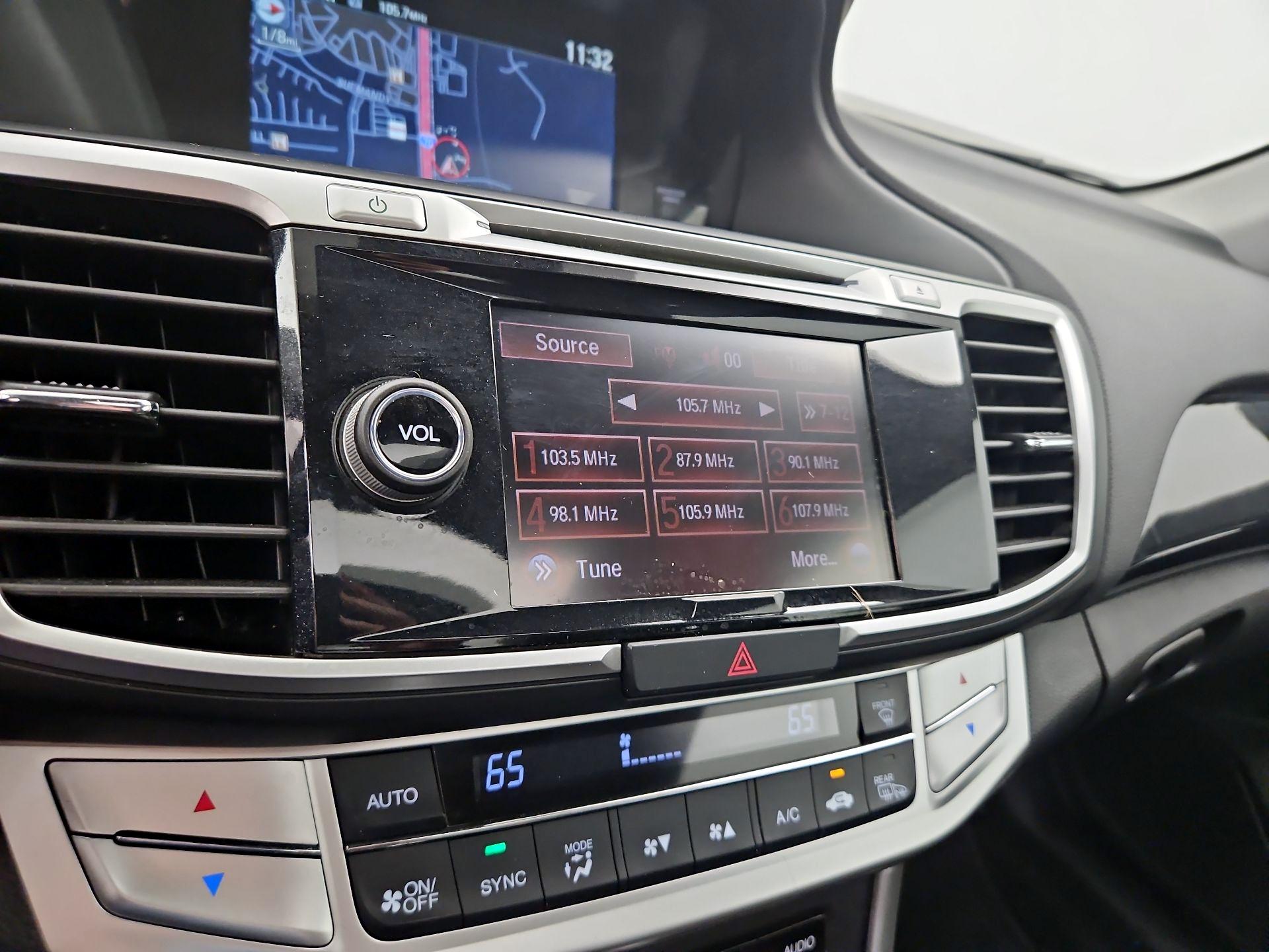 Thumbnail: 2015 Honda Accord - 16