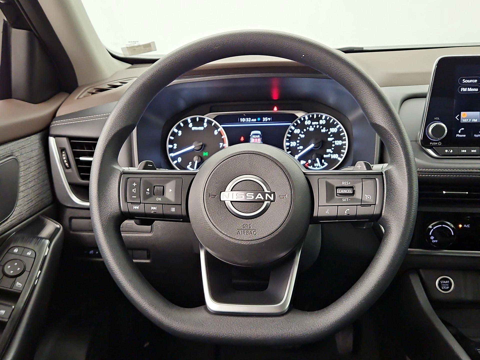 Thumbnail: 2023 Nissan Rogue - 10