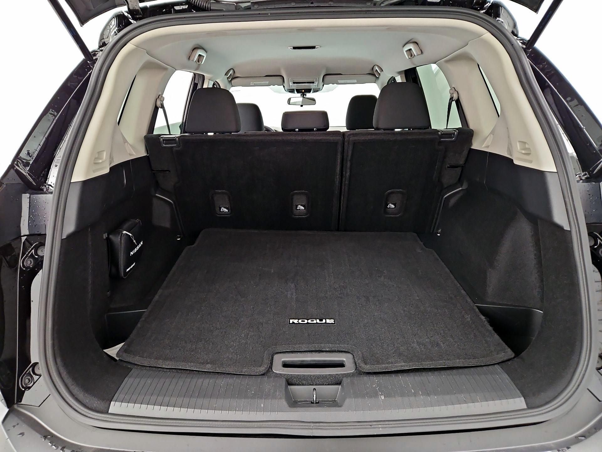 Thumbnail: 2023 Nissan Rogue - 20