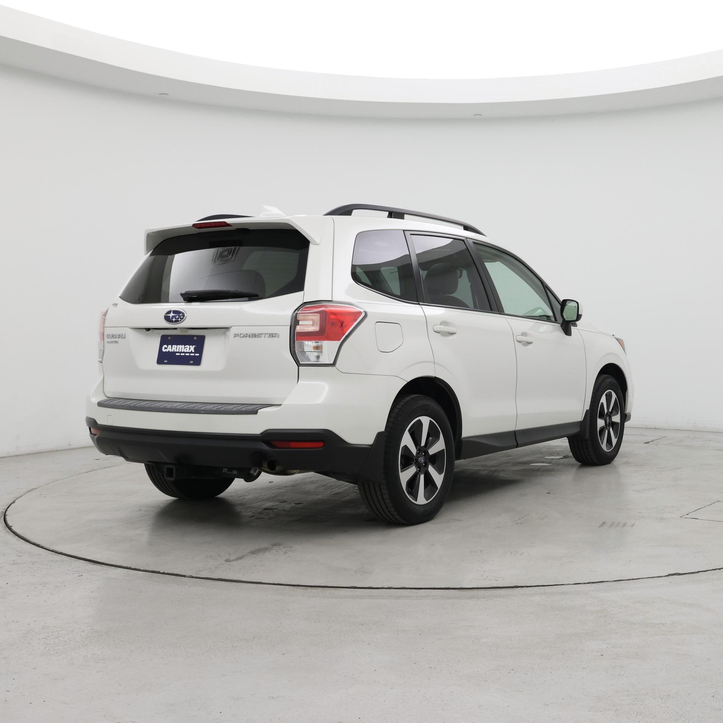 Thumbnail: 2018 Subaru Forester - 8