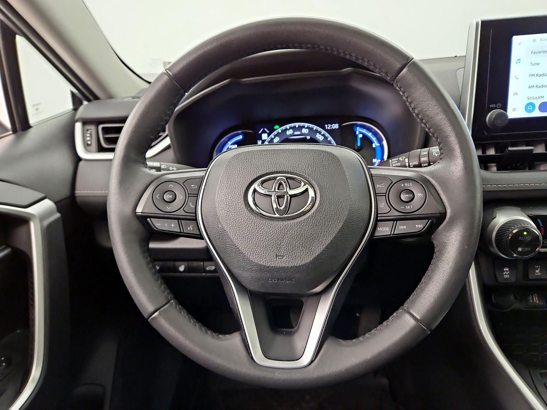 Thumbnail: 2023 Toyota RAV4 - 10