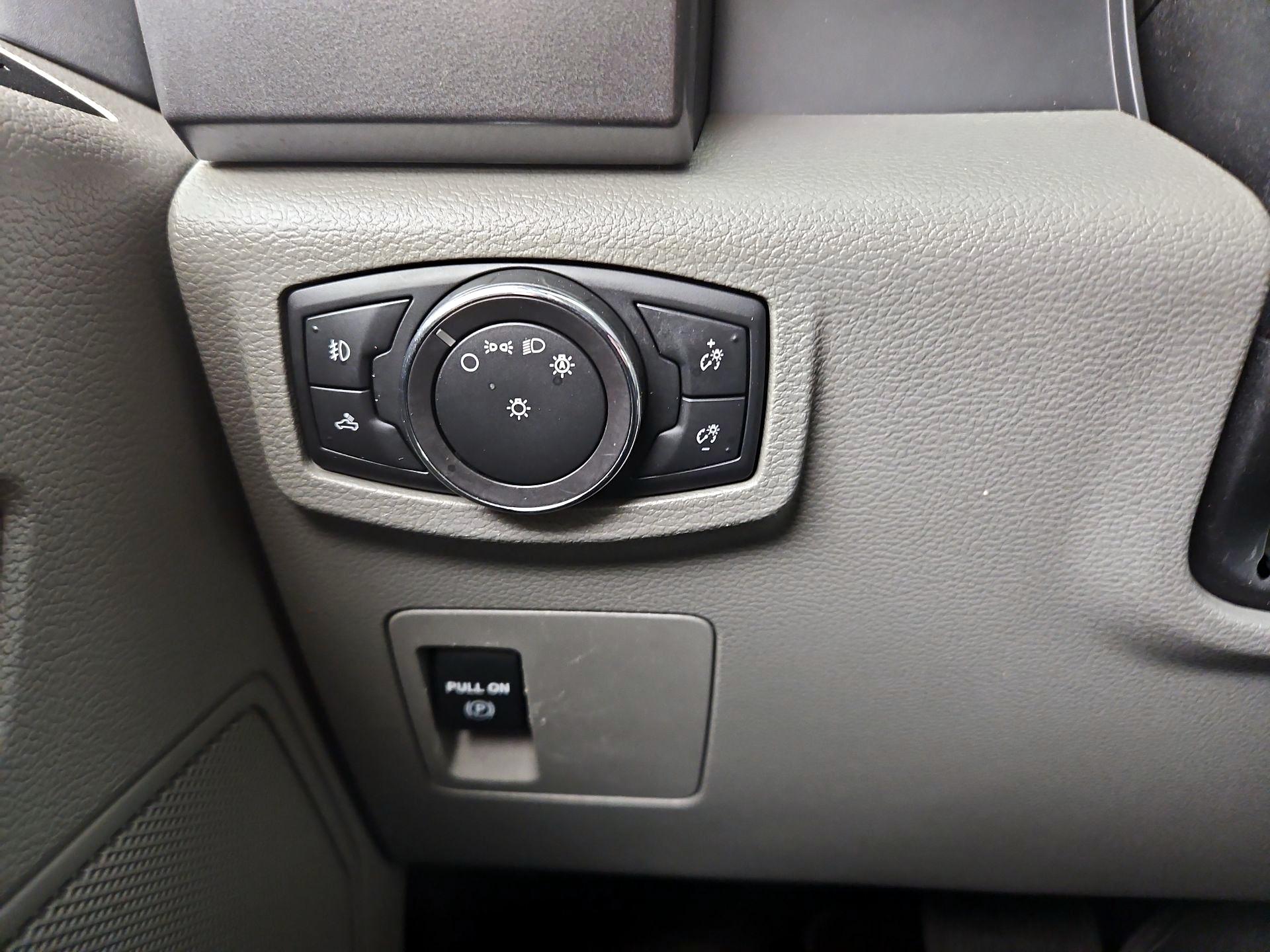 Thumbnail: 2018 Ford F-150 - 13