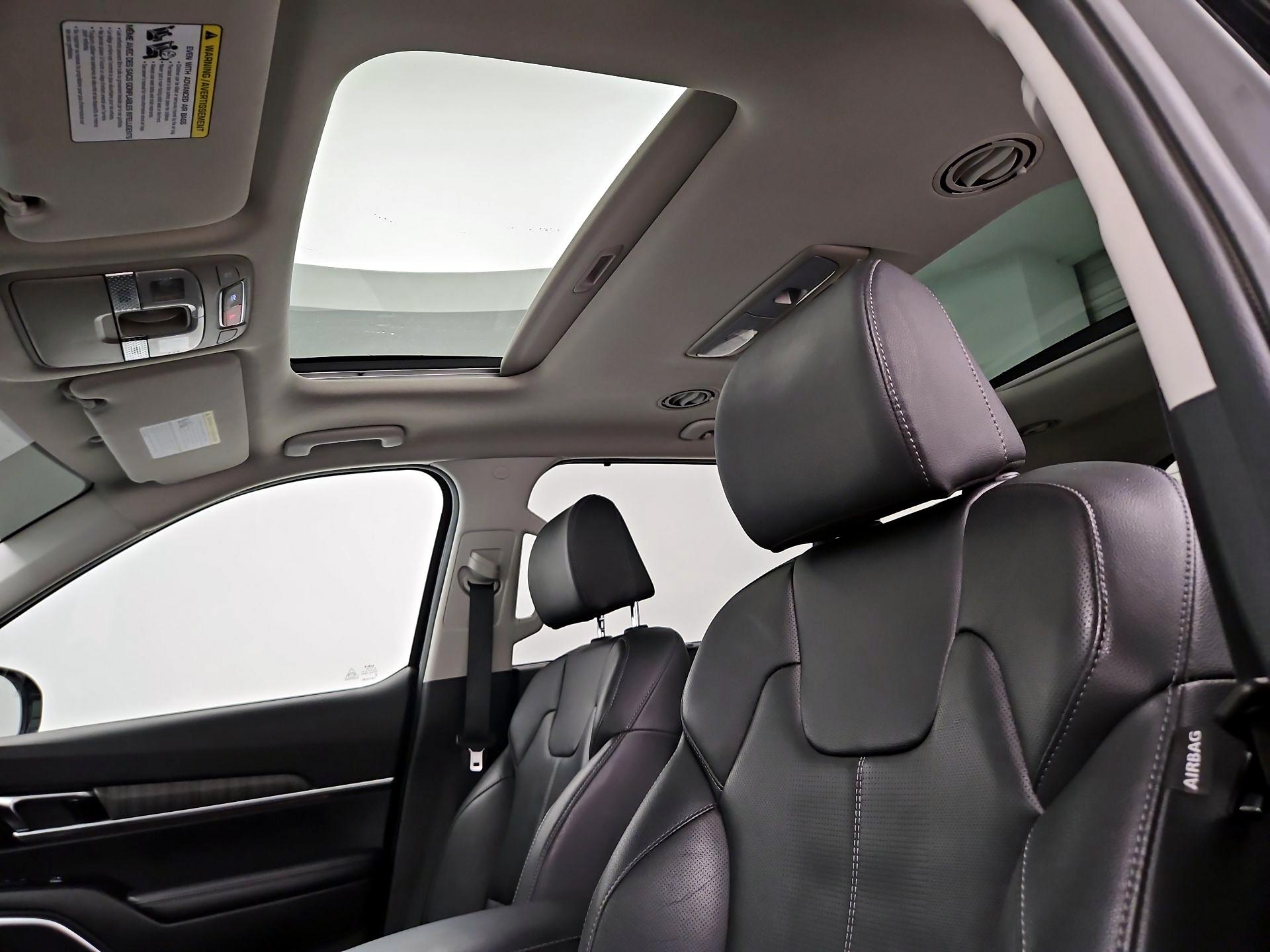 Thumbnail: 2024 Kia Telluride - 20
