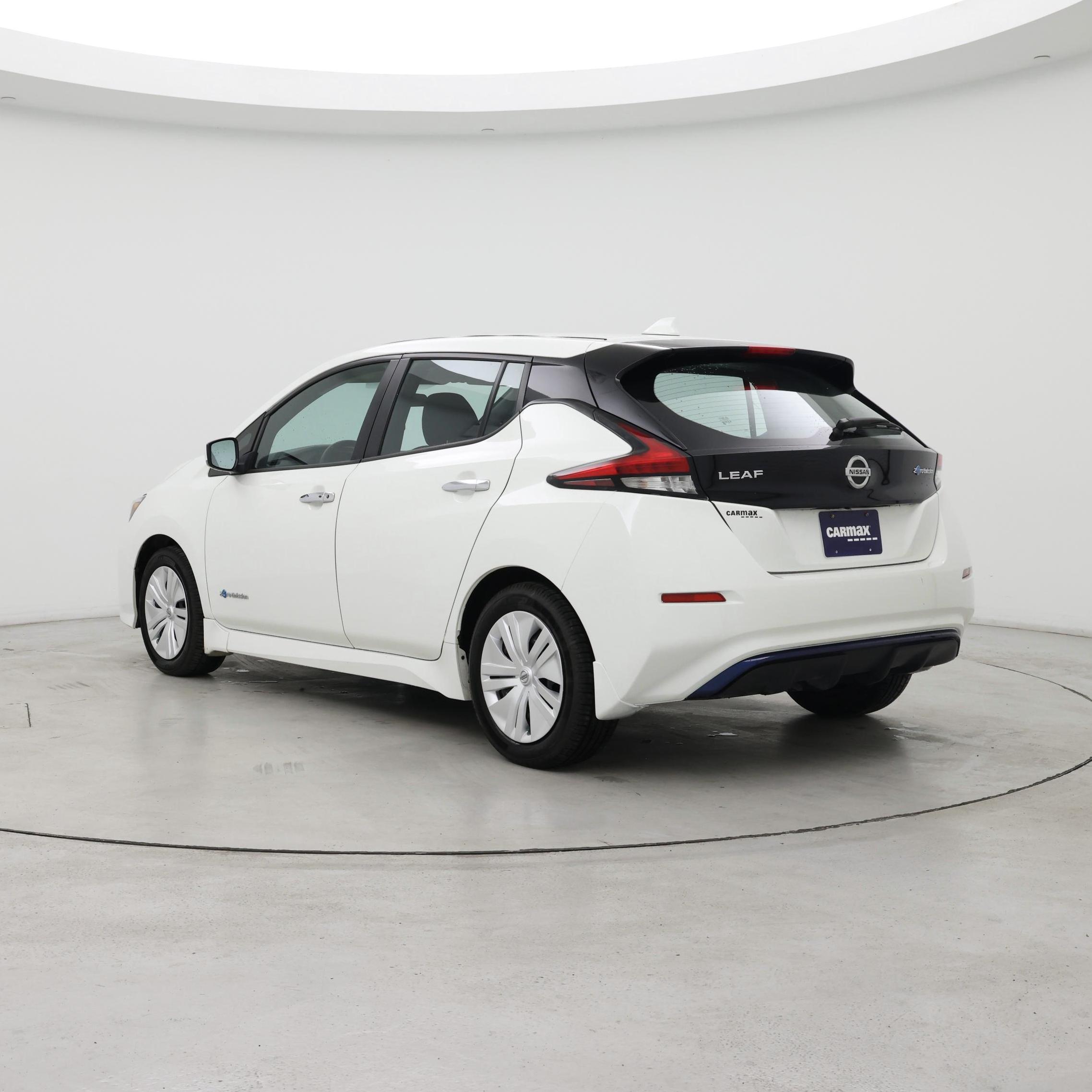 Thumbnail: 2019 Nissan Leaf - 2