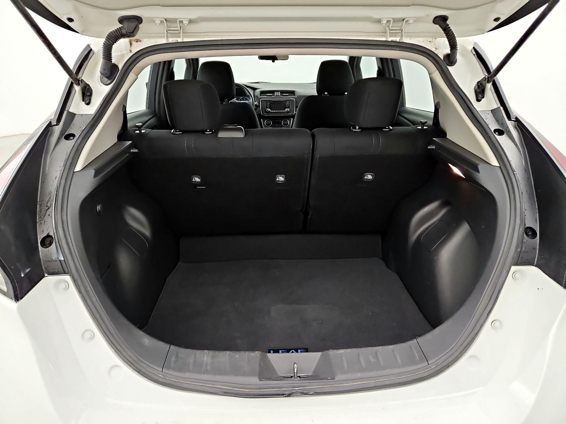 Thumbnail: 2019 Nissan Leaf - 20