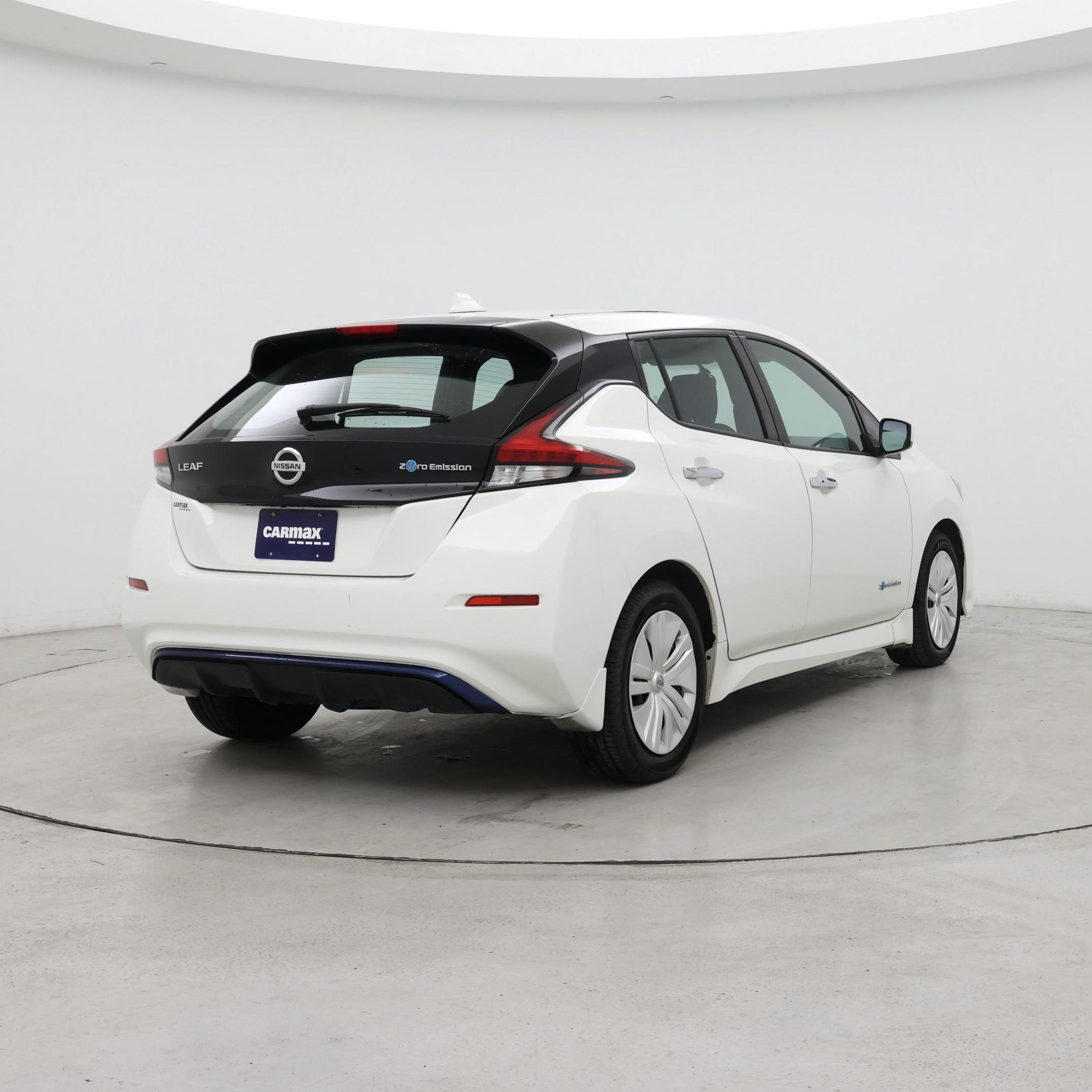 Thumbnail: 2019 Nissan Leaf - 8