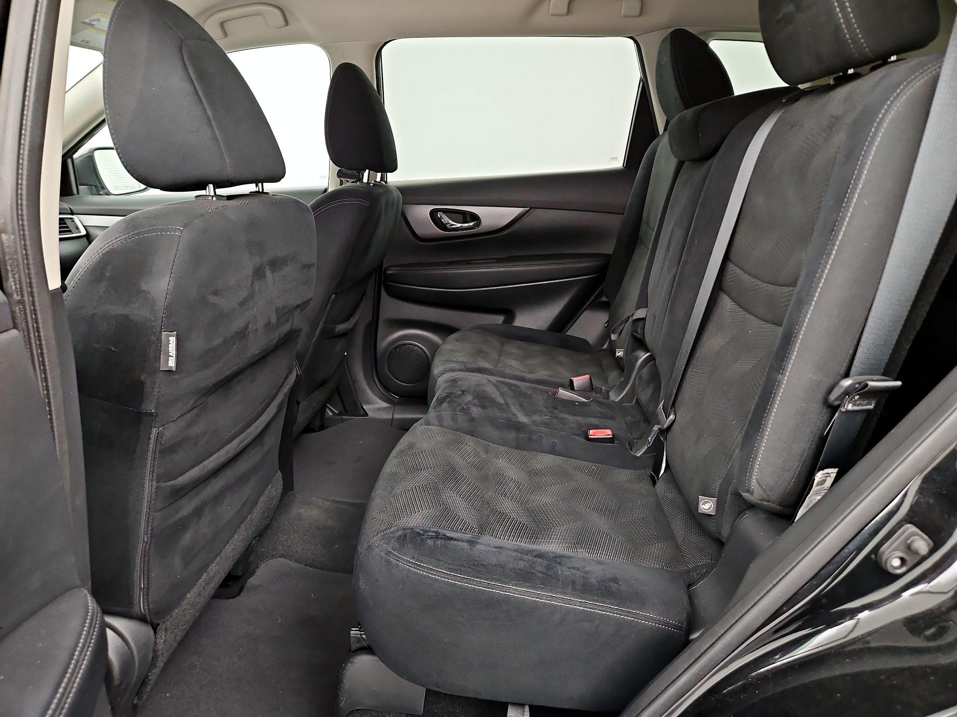 Thumbnail: 2016 Nissan Rogue - 19