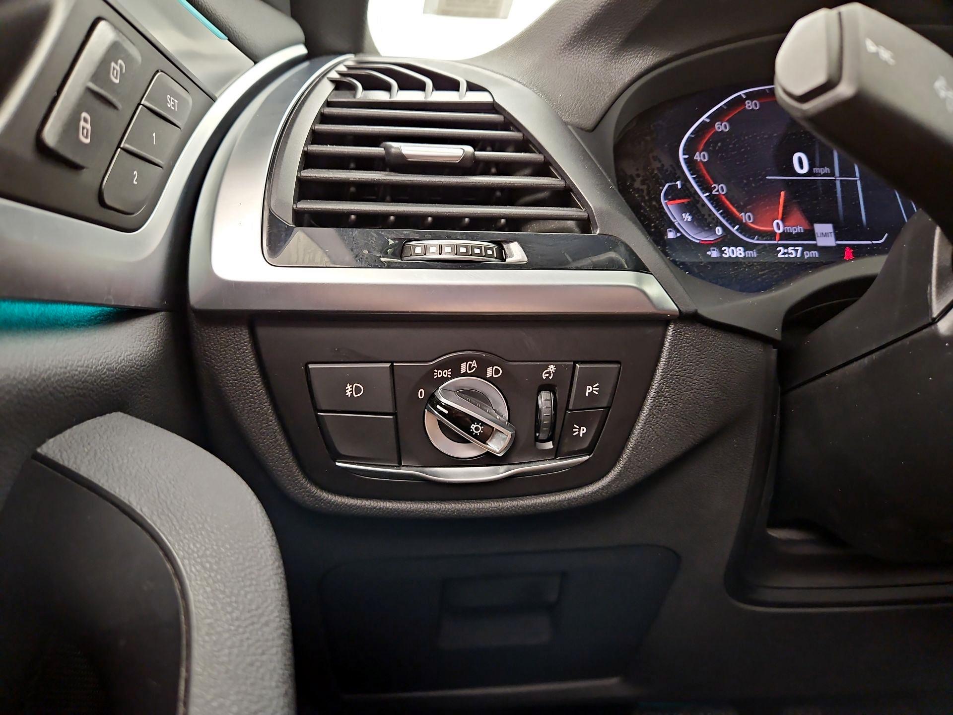 Thumbnail: 2020 BMW X3 - 13