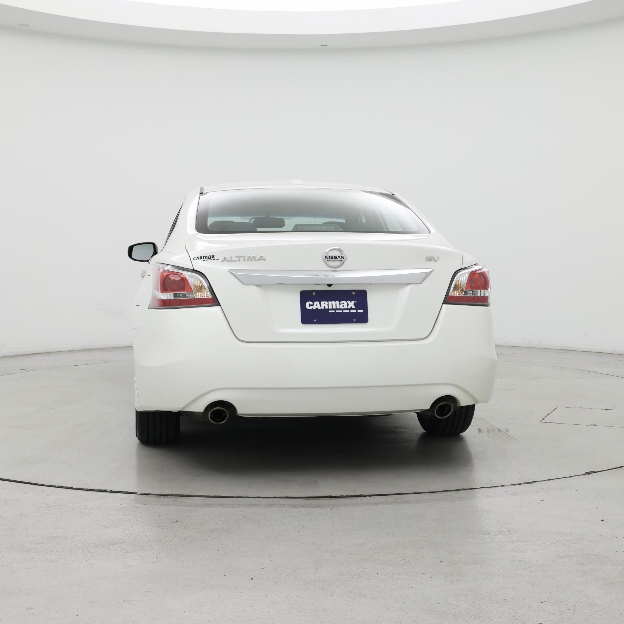 Thumbnail: 2015 Nissan Altima - 6