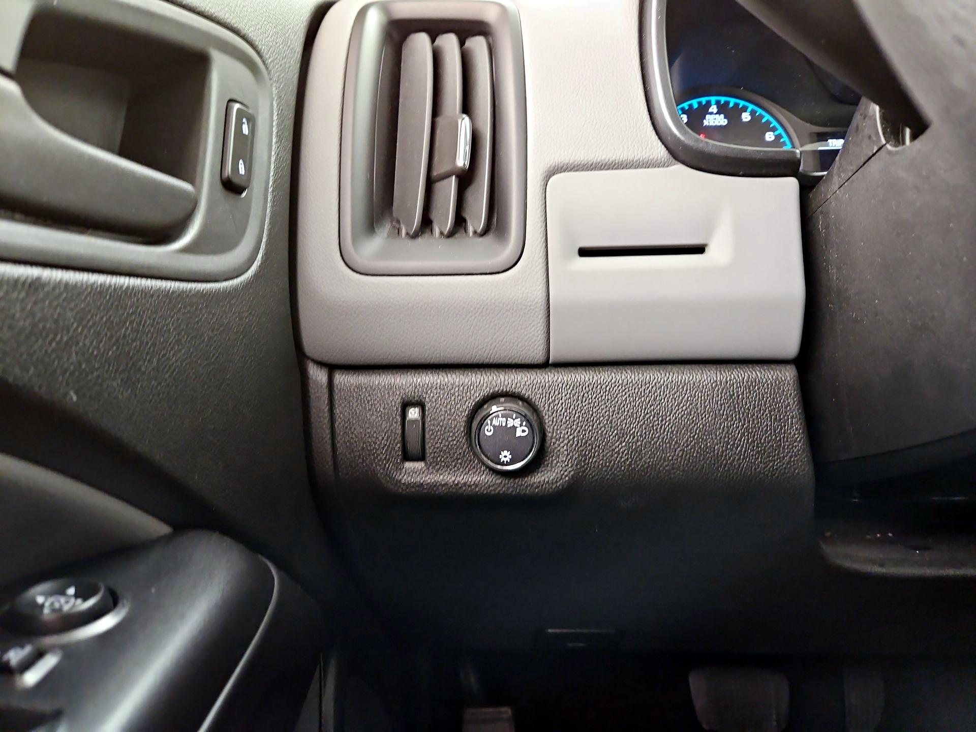 Thumbnail: 2019 Chevrolet Colorado - 13