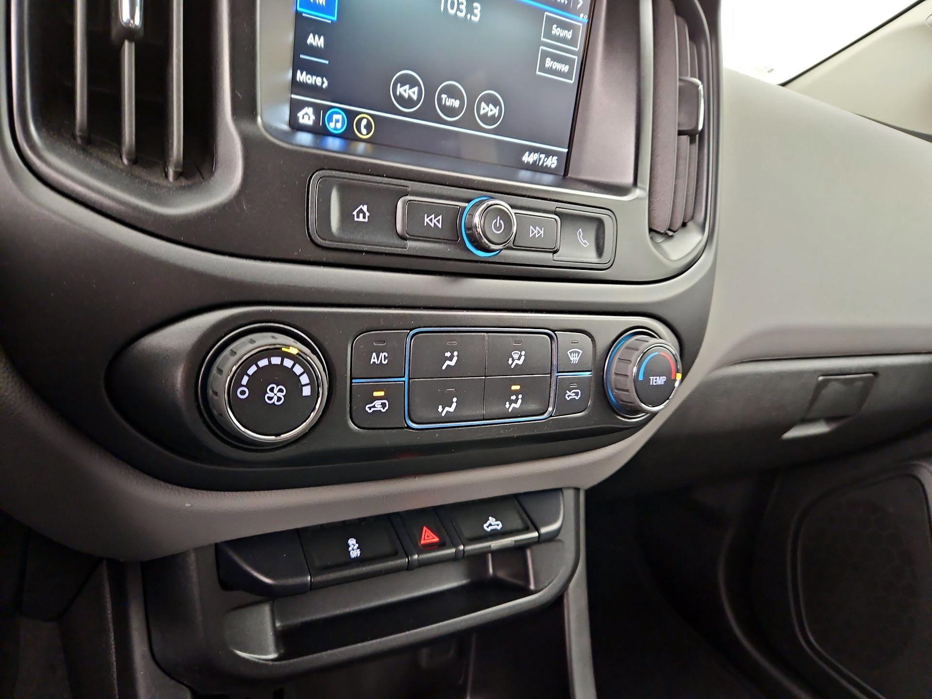 Thumbnail: 2019 Chevrolet Colorado - 16