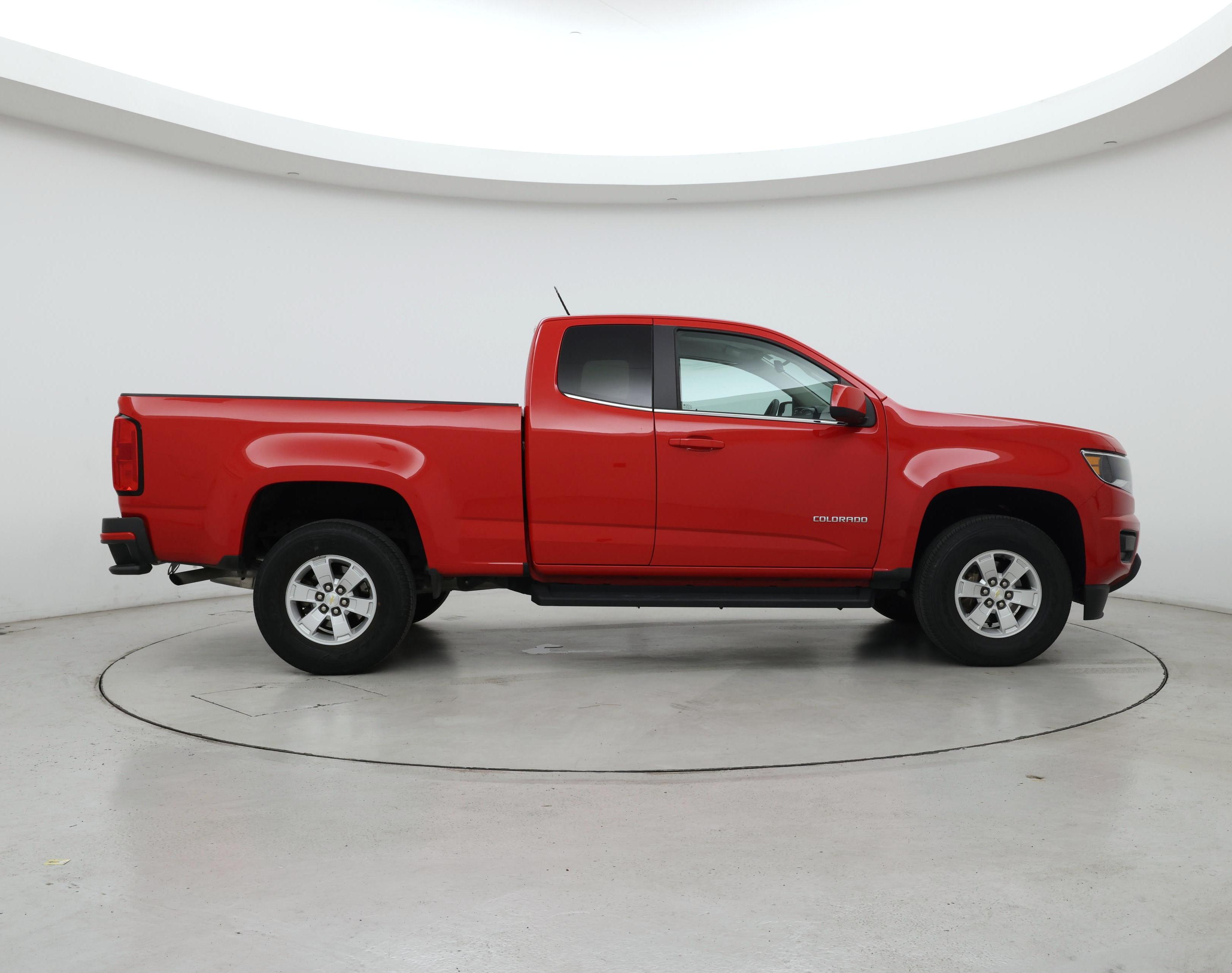 Thumbnail: 2019 Chevrolet Colorado - 7
