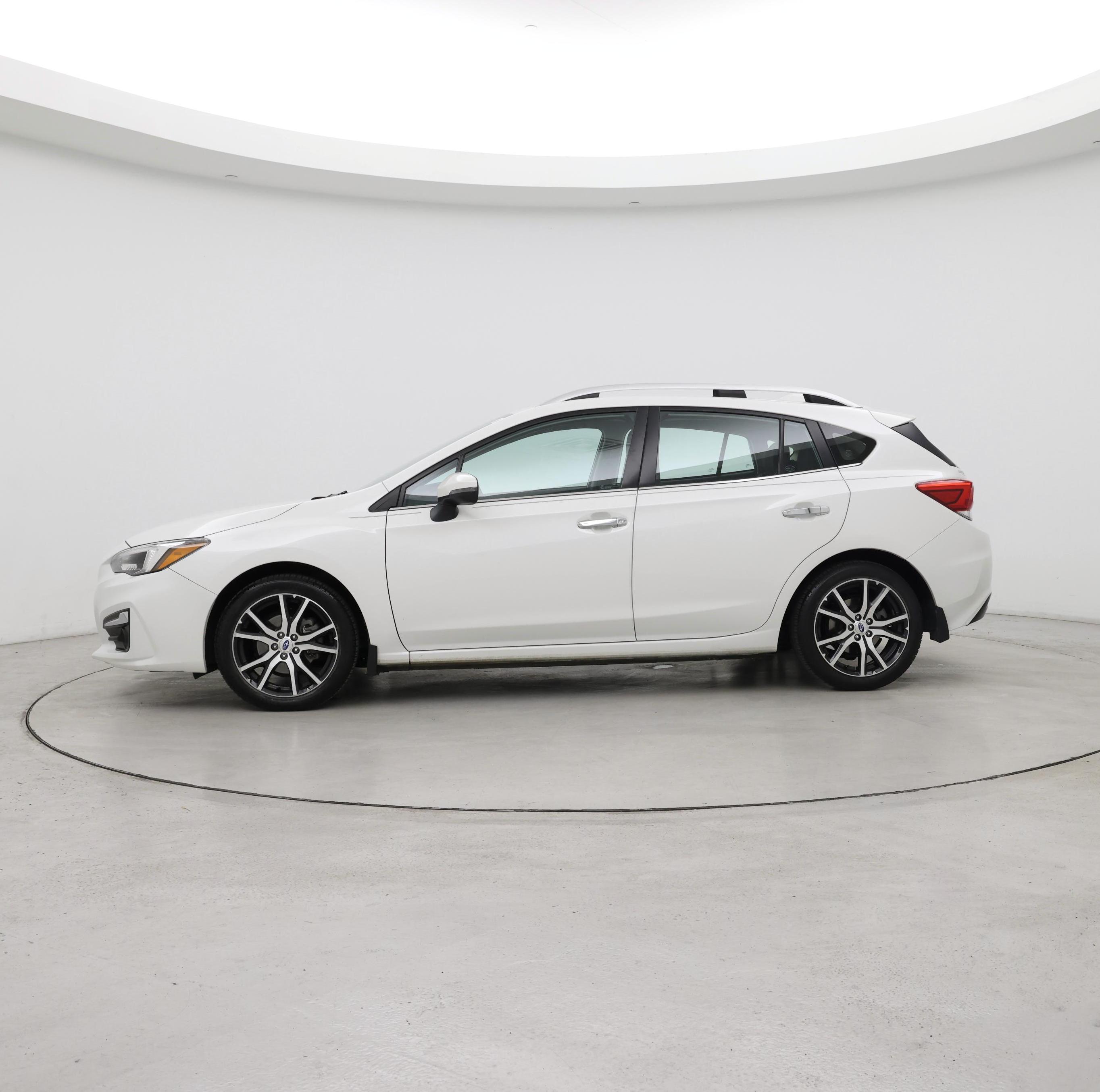 Thumbnail: 2017 Subaru Impreza - 3