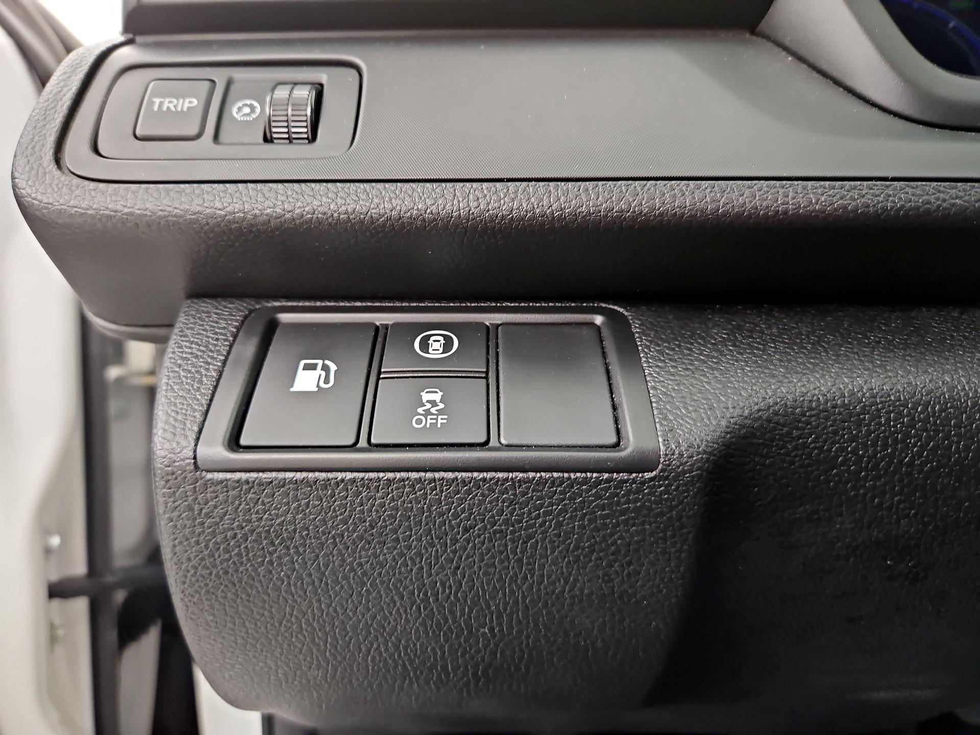 Thumbnail: 2019 Honda Insight - 13