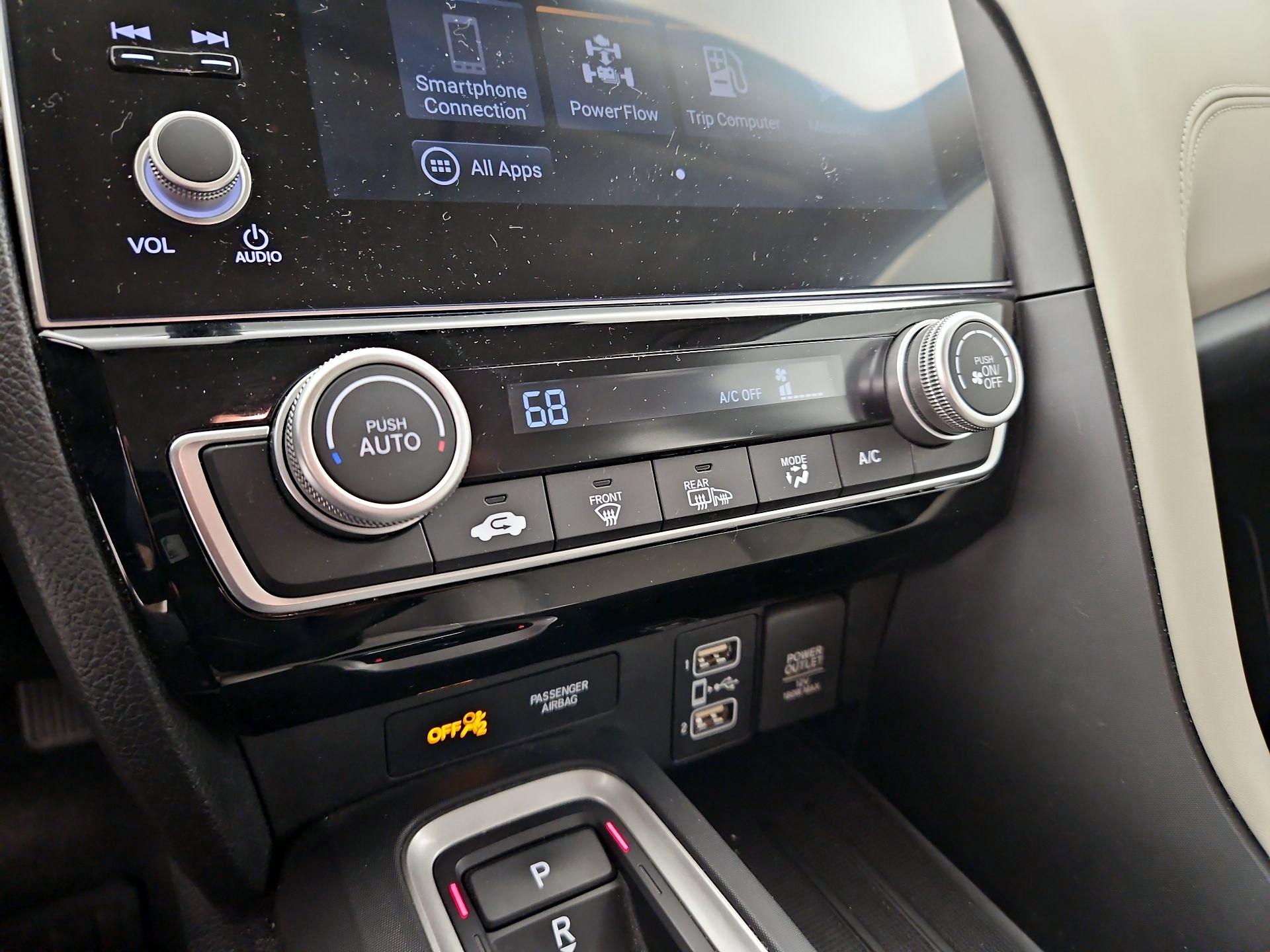 Thumbnail: 2019 Honda Insight - 16