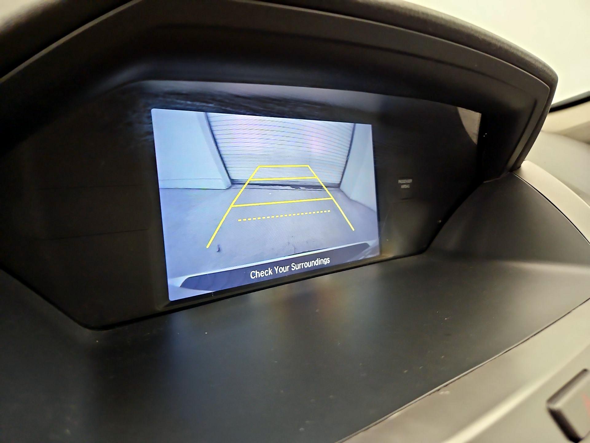 Thumbnail: 2016 Honda Odyssey - 14