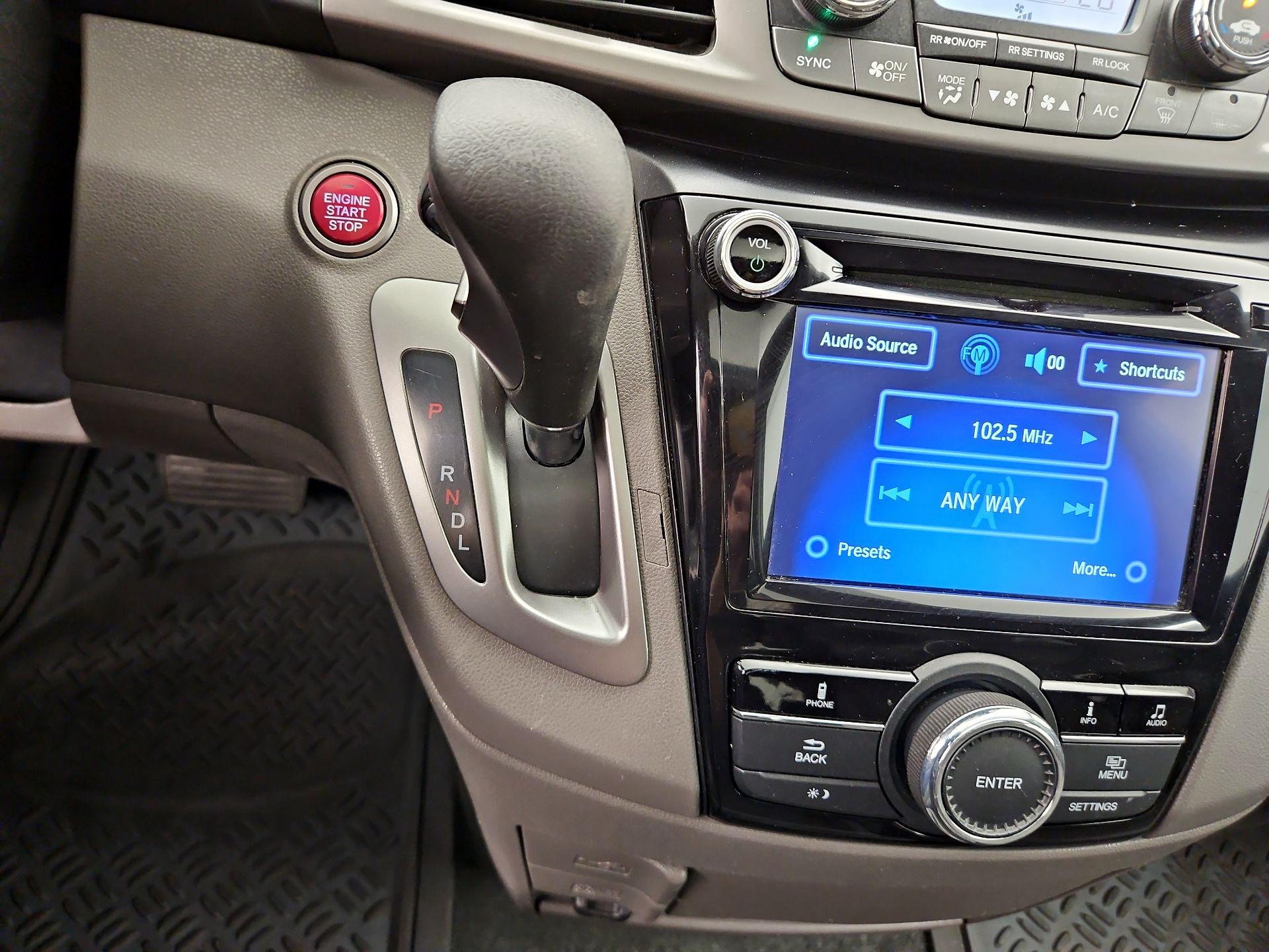 Thumbnail: 2016 Honda Odyssey - 17