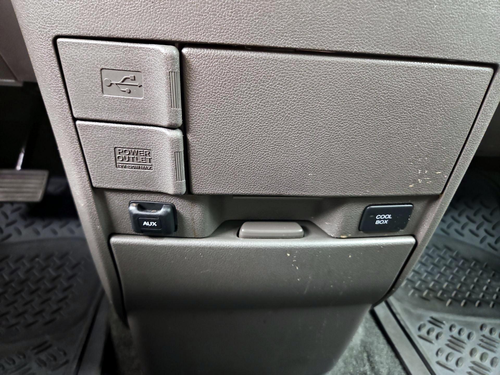 Thumbnail: 2016 Honda Odyssey - 18