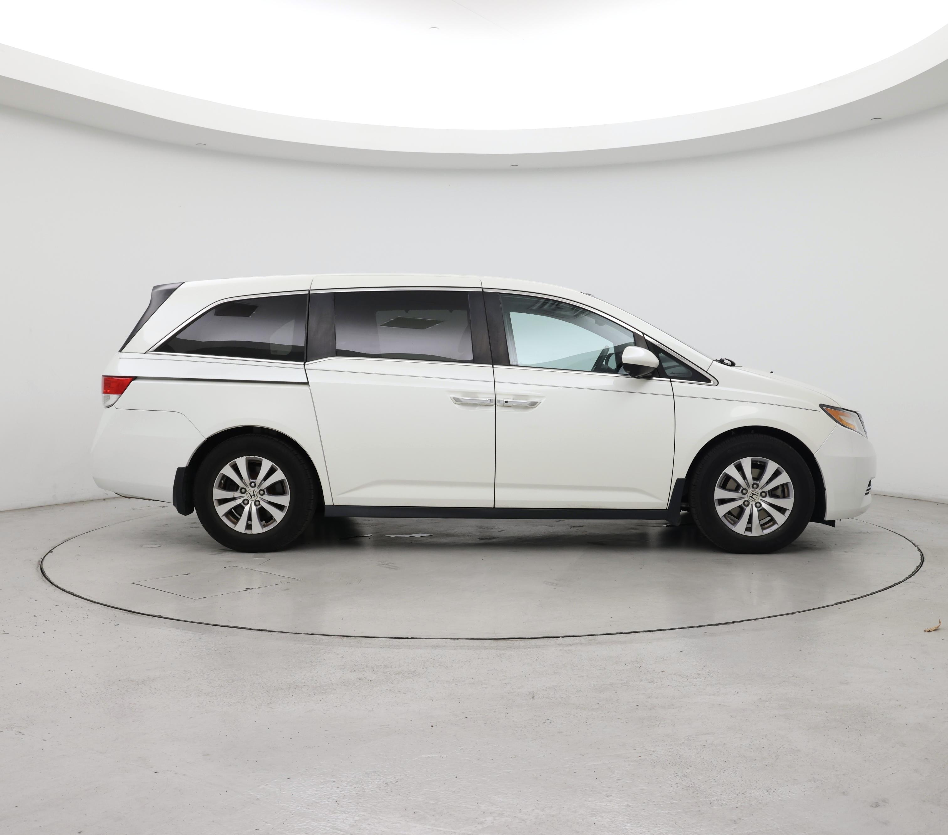 Thumbnail: 2016 Honda Odyssey - 7