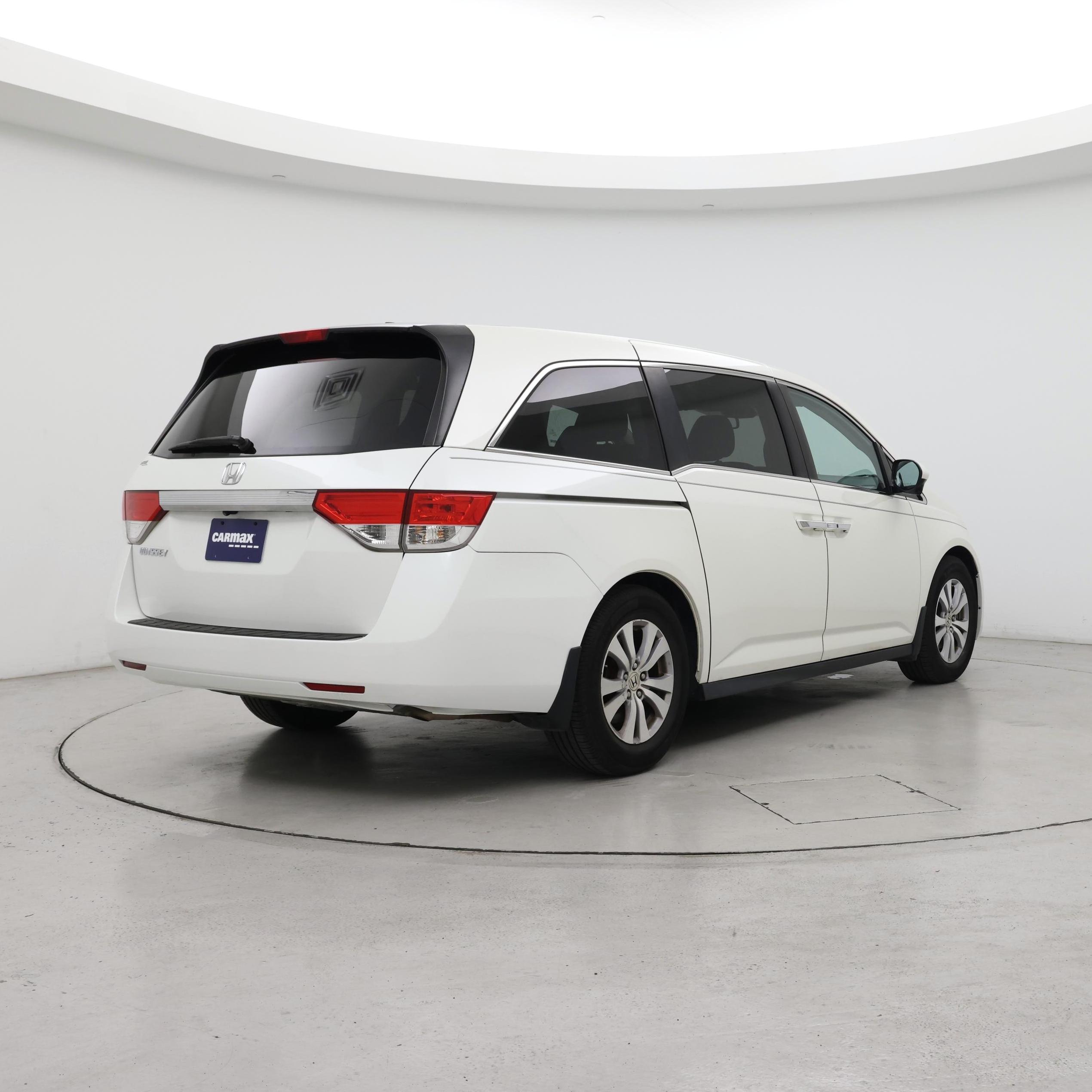 Thumbnail: 2016 Honda Odyssey - 8