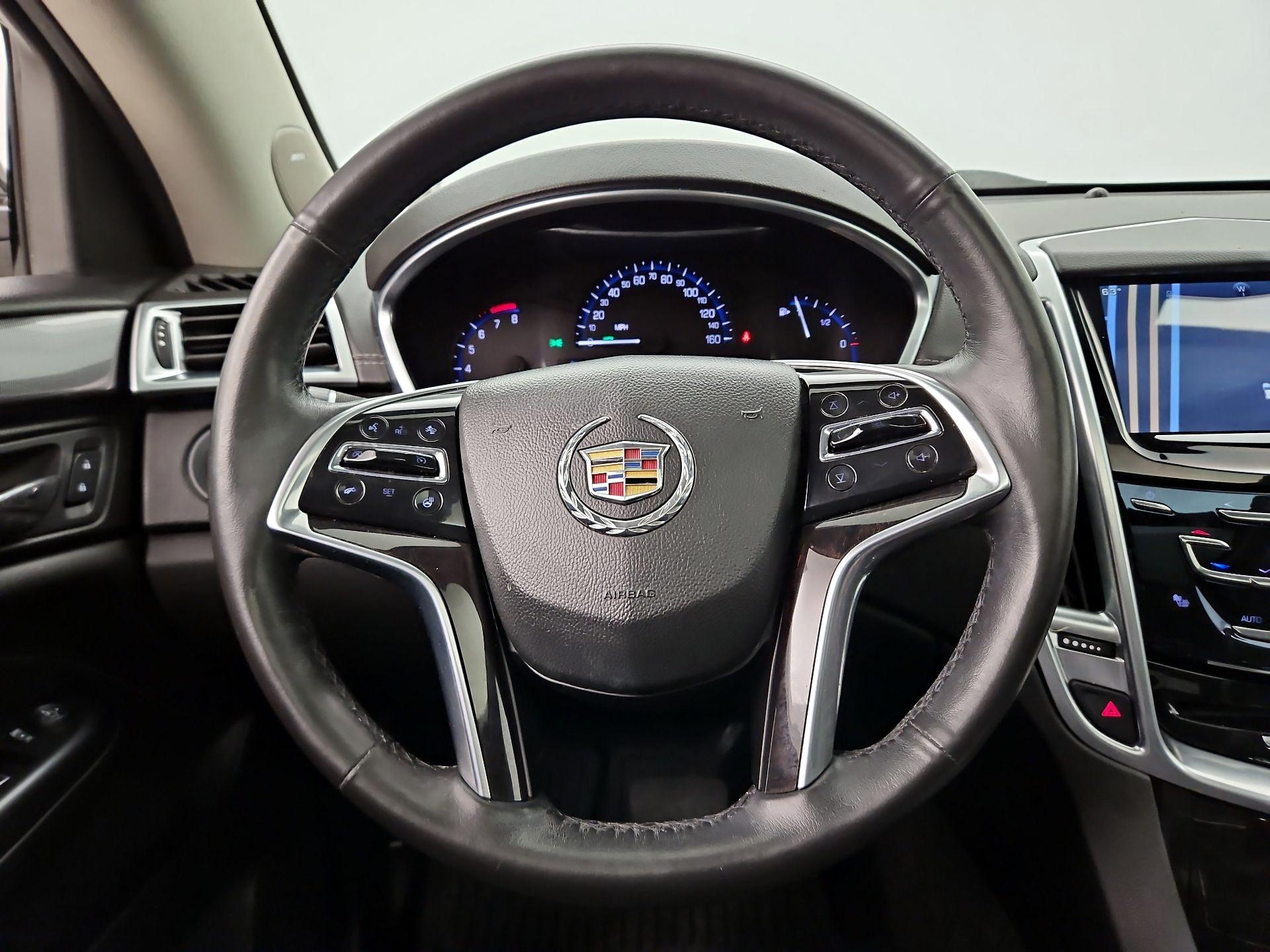 Thumbnail: 2016 Cadillac SRX - 10