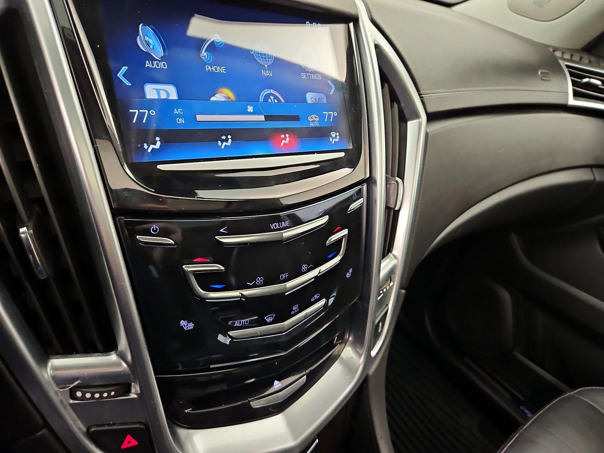 Thumbnail: 2016 Cadillac SRX - 17